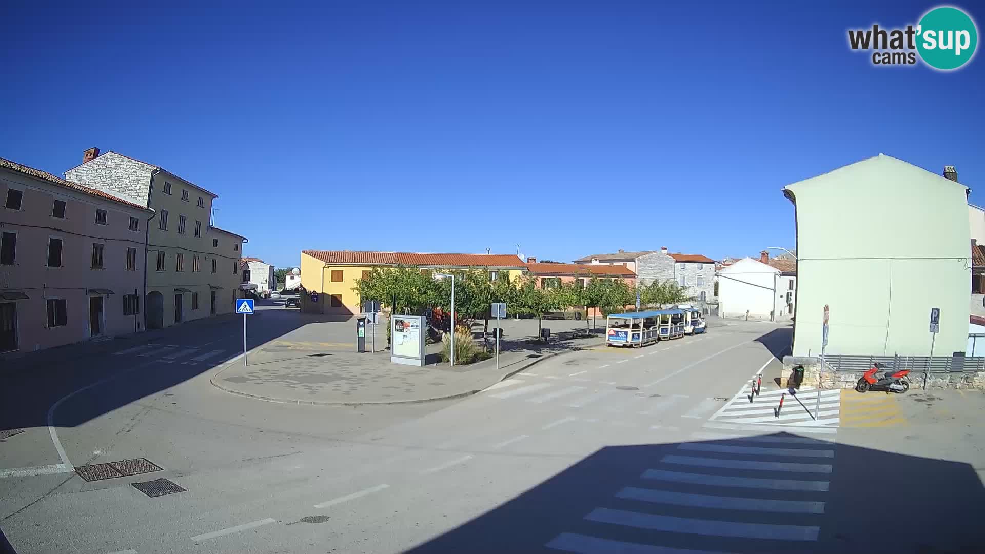 Bale Trg La Musa webcam – Istria – Croatia