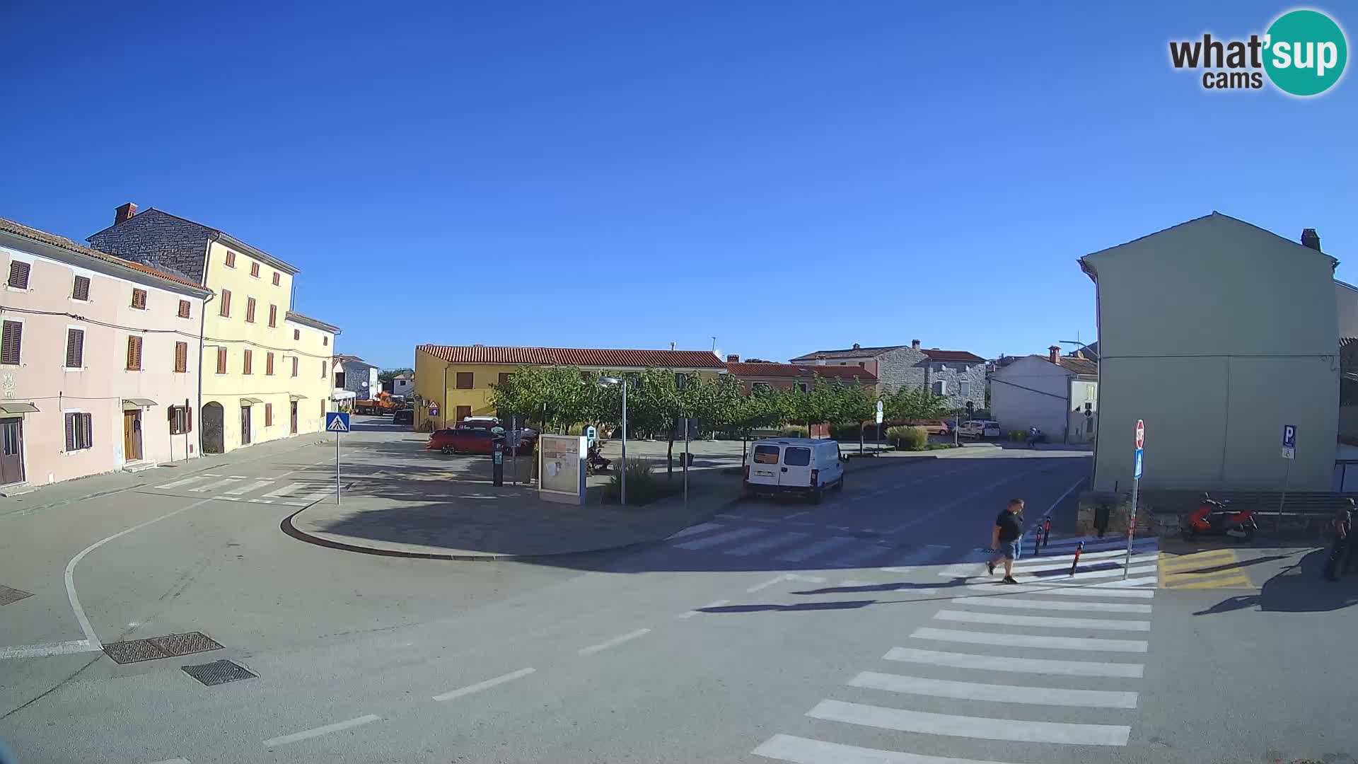 Bale Trg La Musa web kamera – Istra