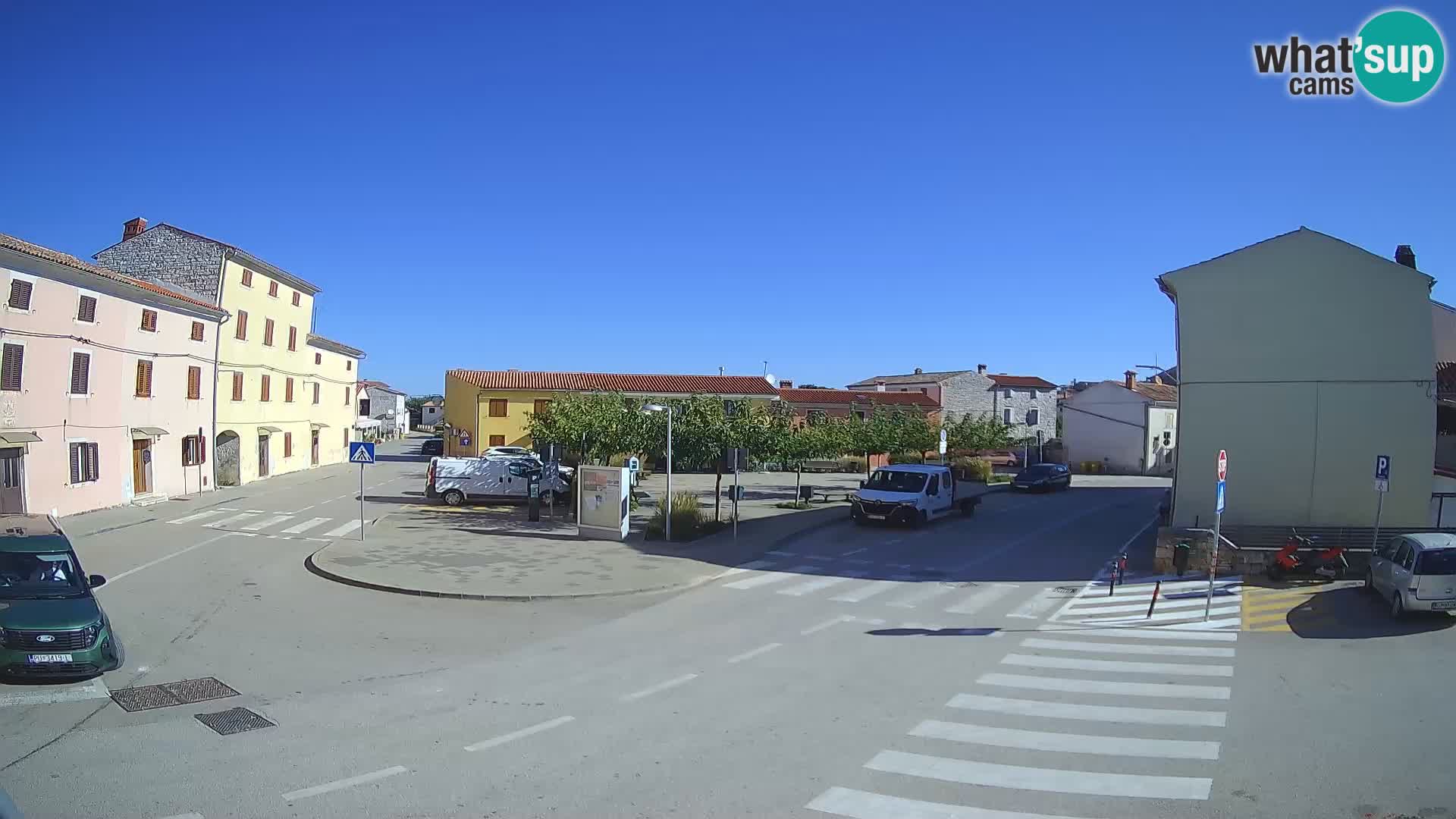 Bale Trg La Musa webcam – Istria – Croatia