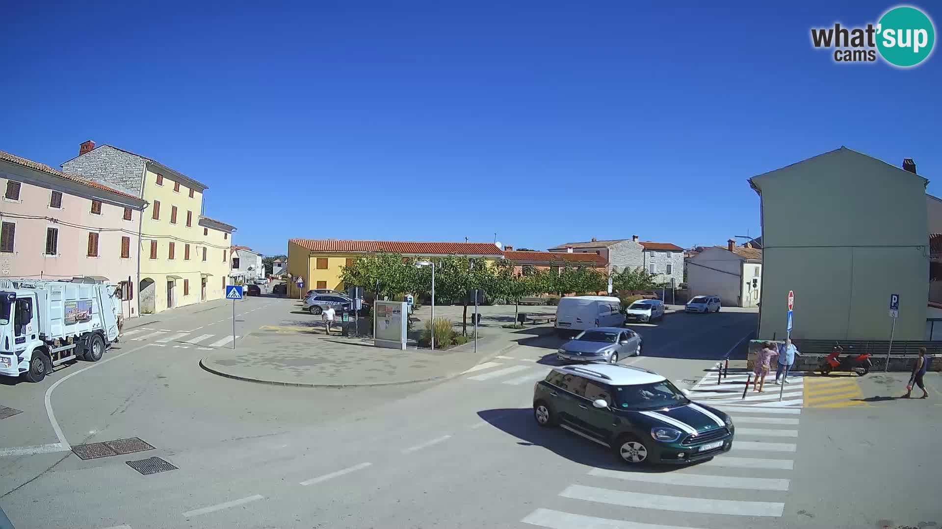 Bale, webcam de la place La Musa – Istrie – Croatie