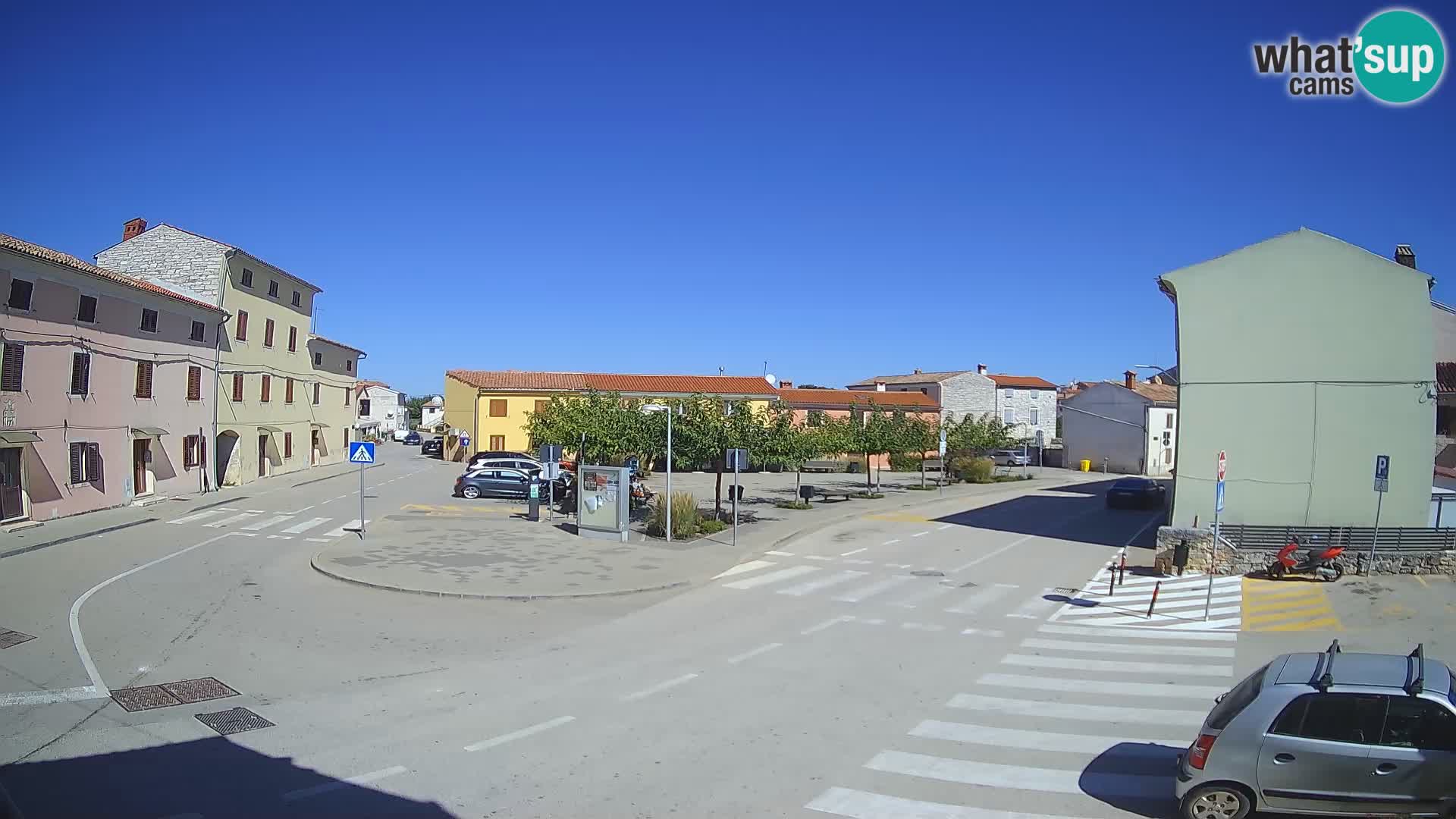 Bale Trg La Musa webcam – Istria – Croatia