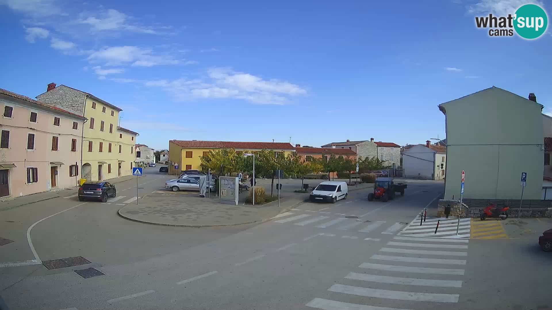 Bale, webcam de la place La Musa – Istrie – Croatie