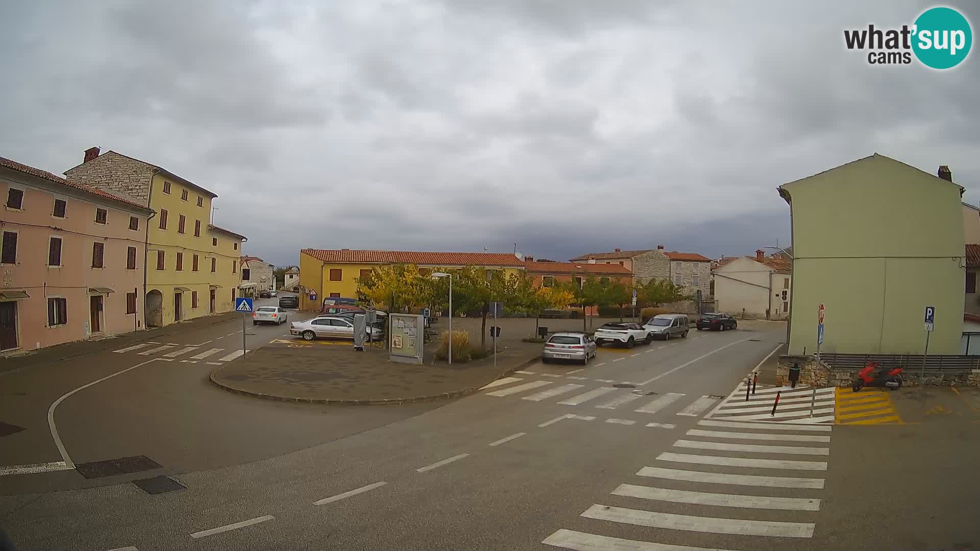 Bale, webcam de la place La Musa – Istrie – Croatie