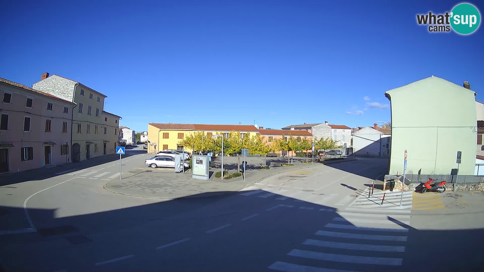 Bale Trg La Musa web kamera – Istra