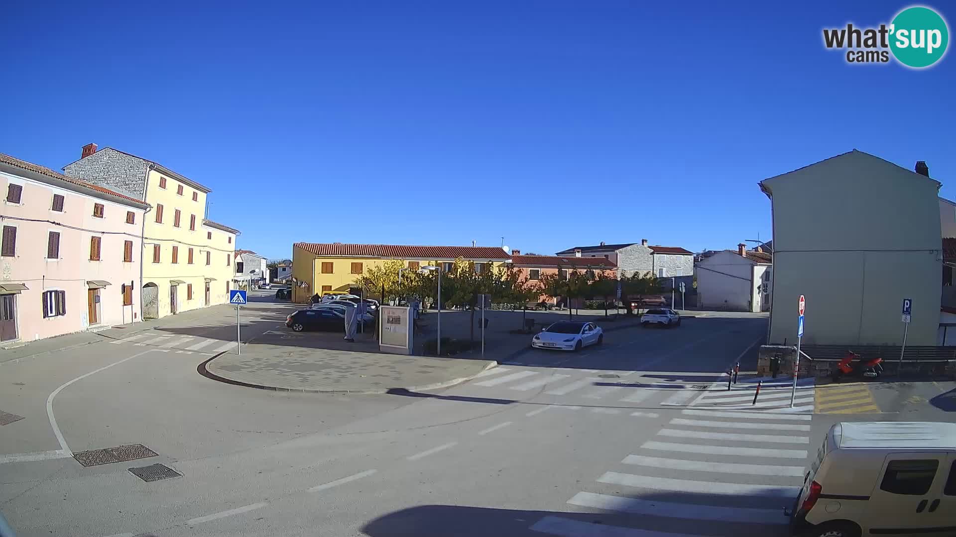 Bale Trg La Musa webcam – Istria – Croatia