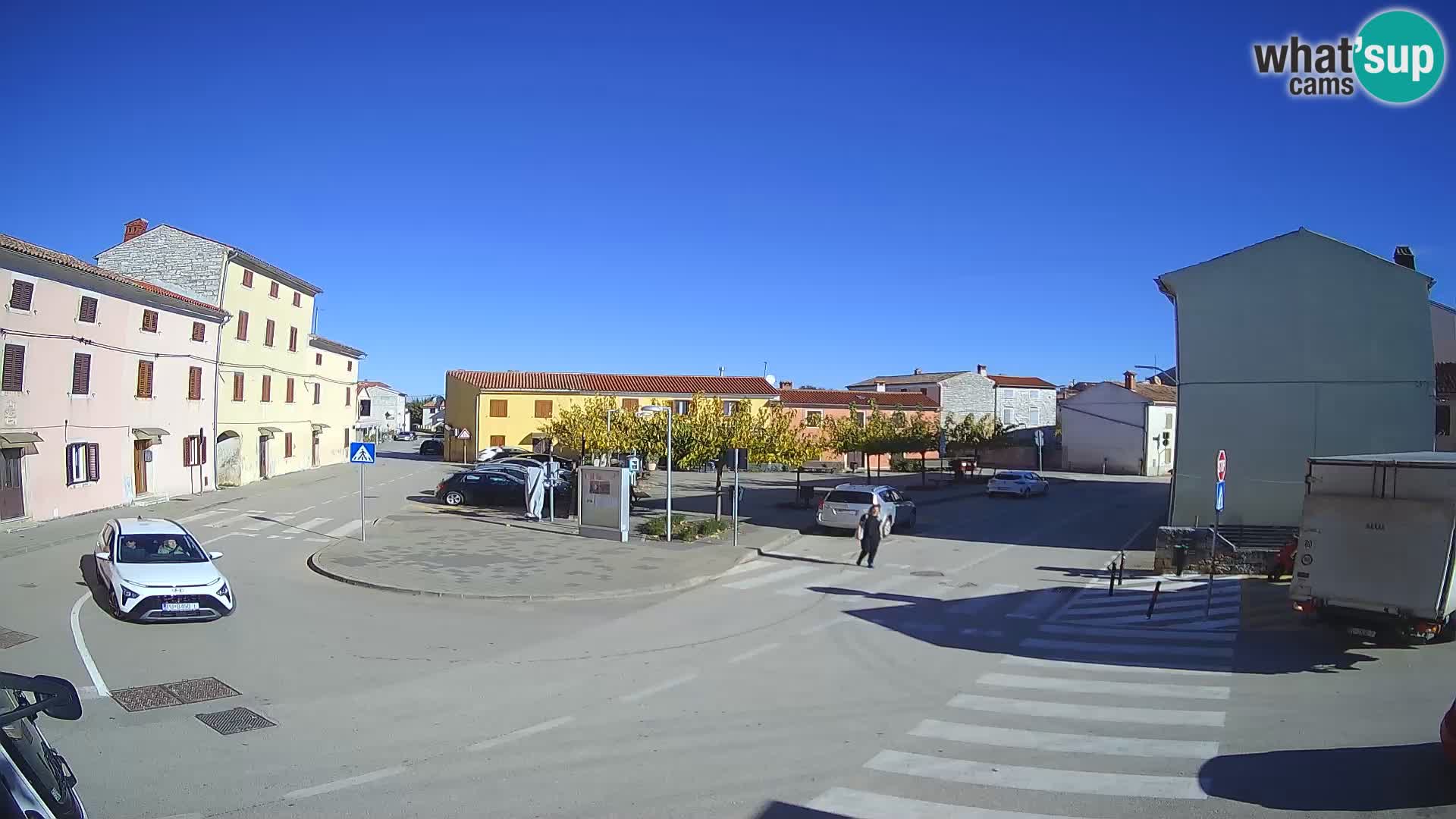 Bale Trg La Musa web kamera – Istra