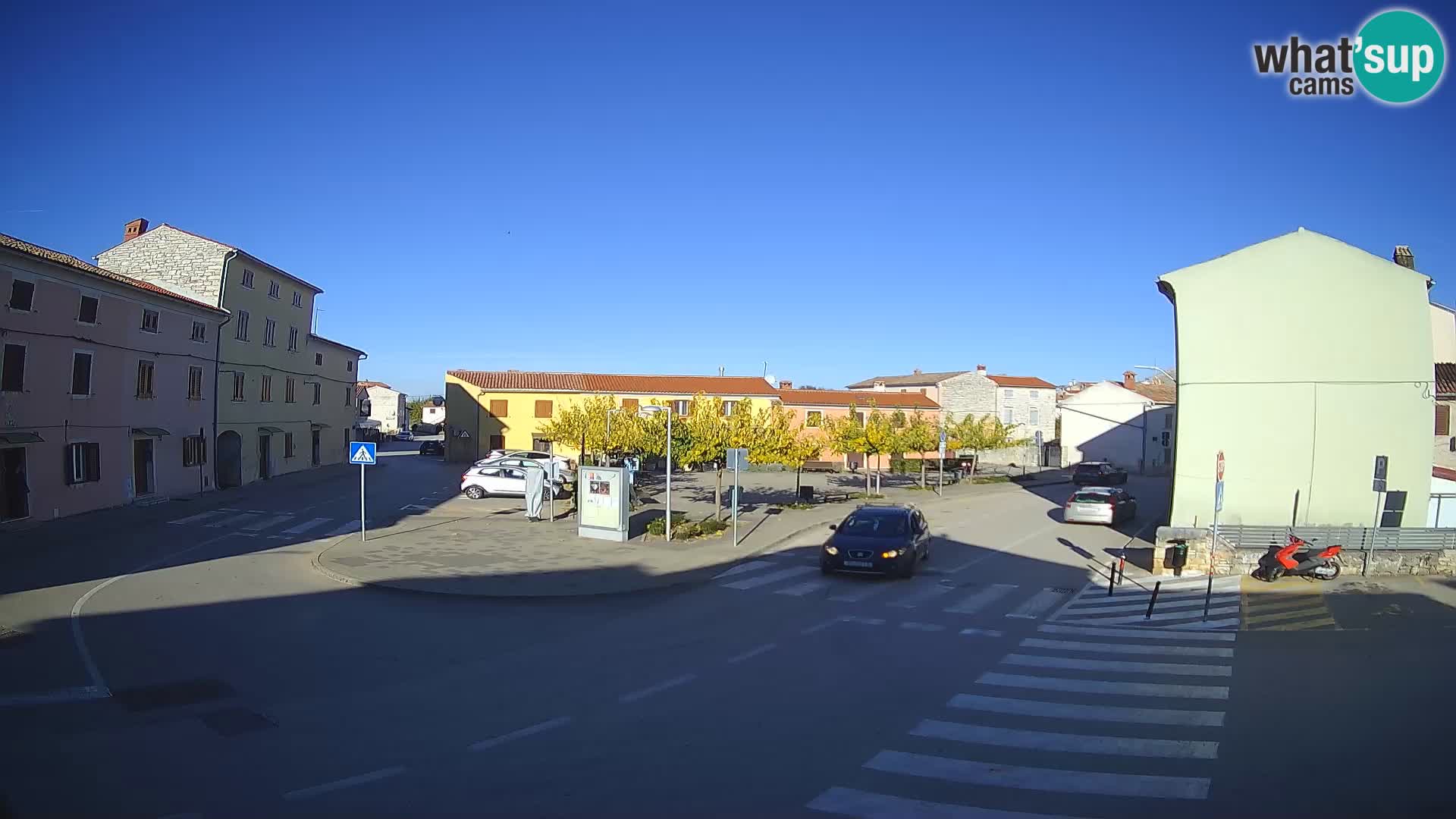 Bale, webcam de la place La Musa – Istrie – Croatie