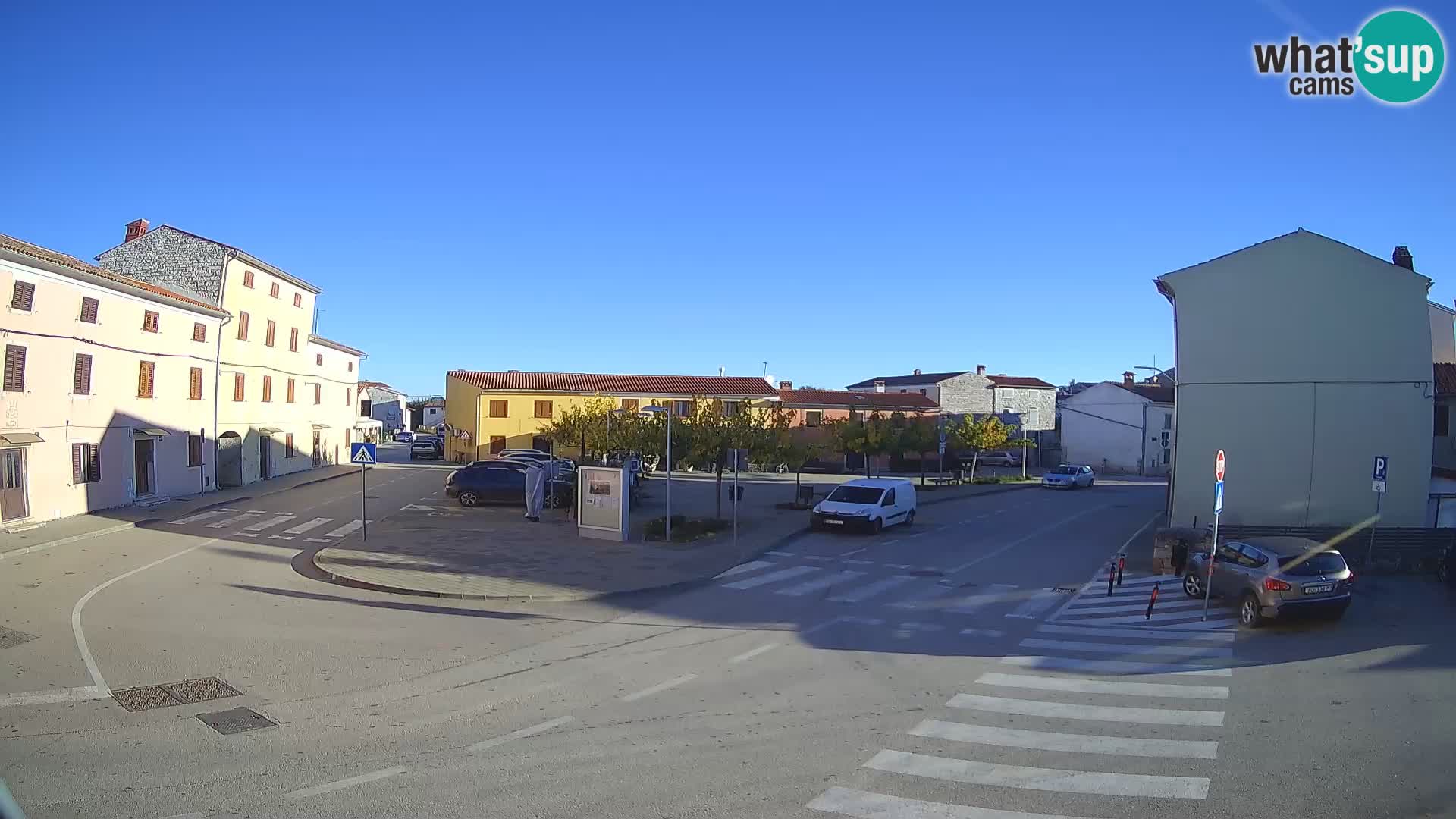 Bale, webcam de la place La Musa – Istrie – Croatie