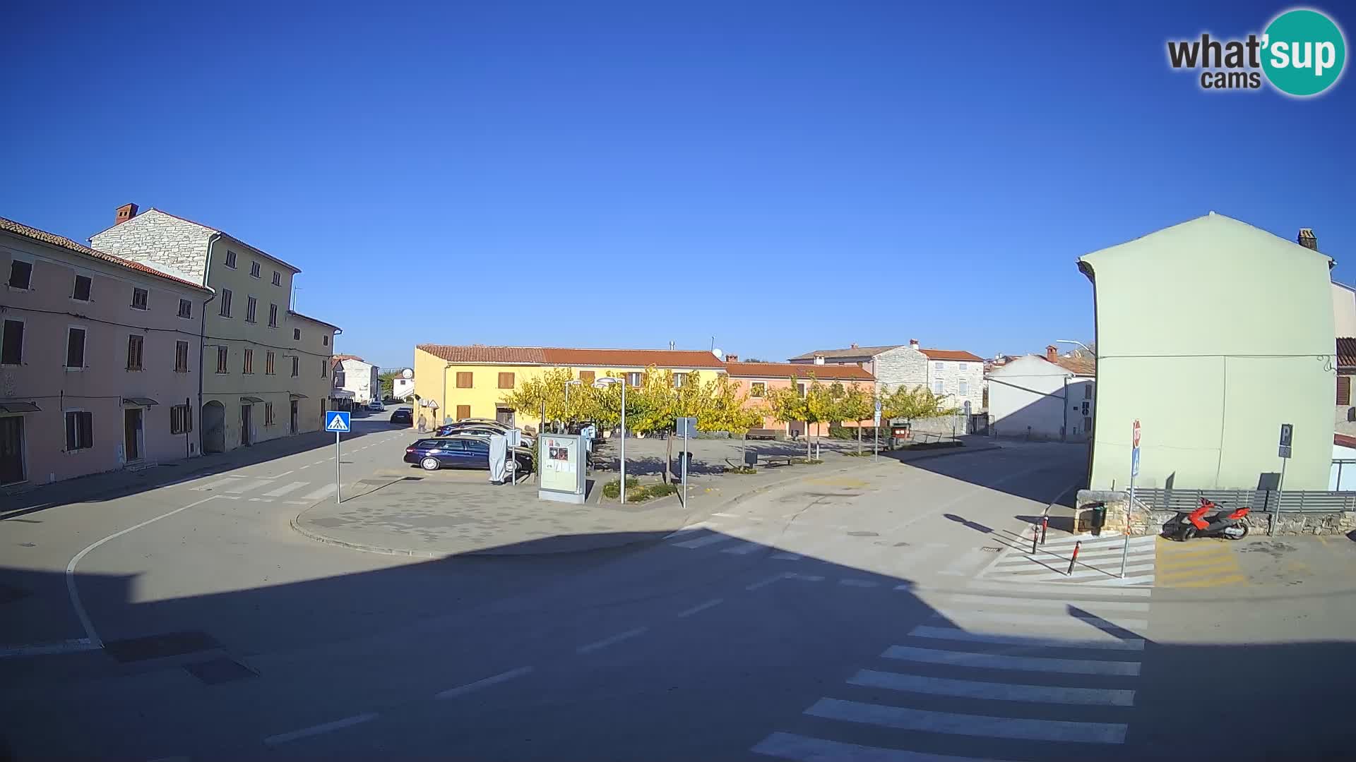 Bale Trg La Musa web kamera – Istra