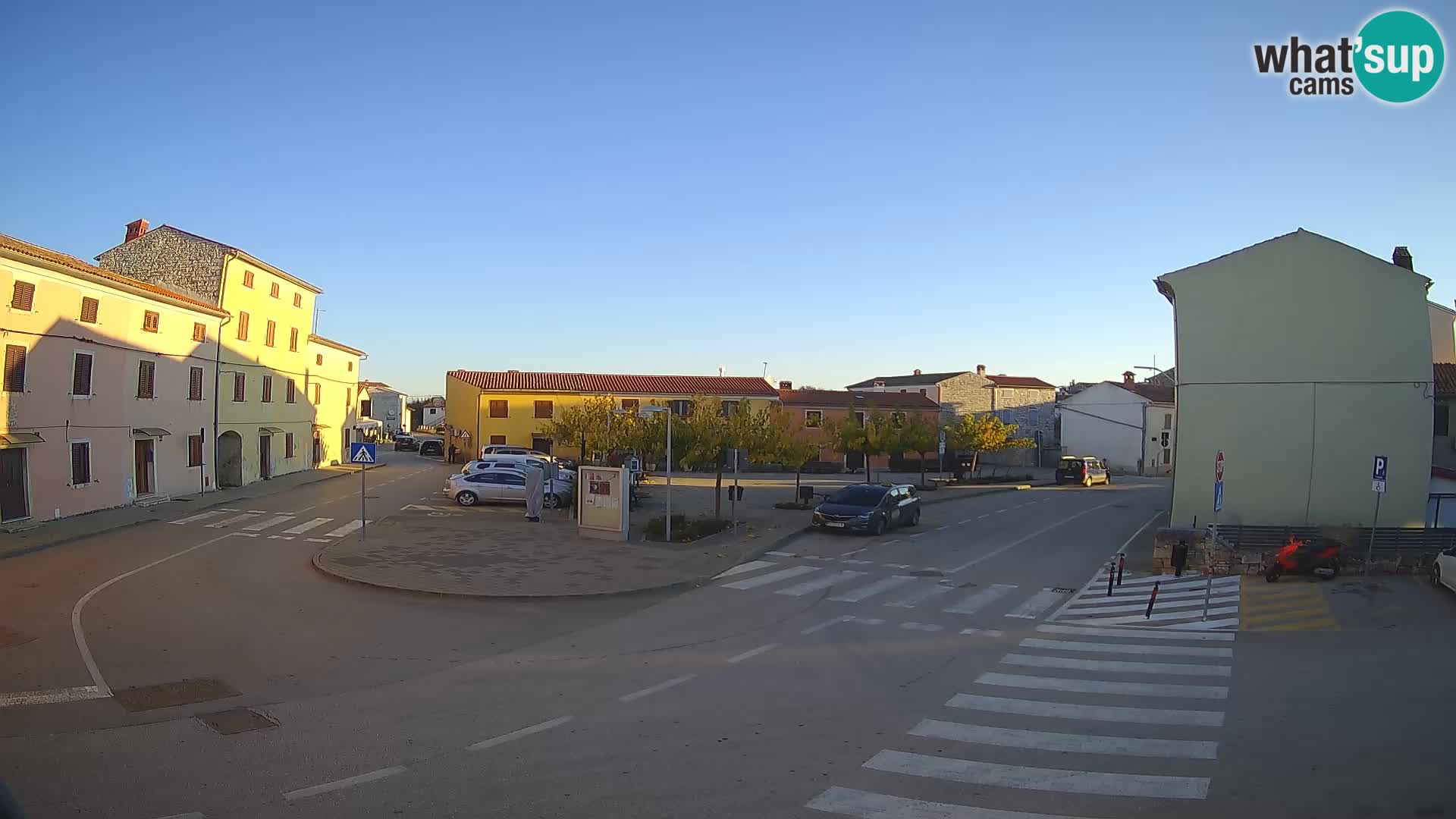Bale Trg La Musa web kamera – Istra