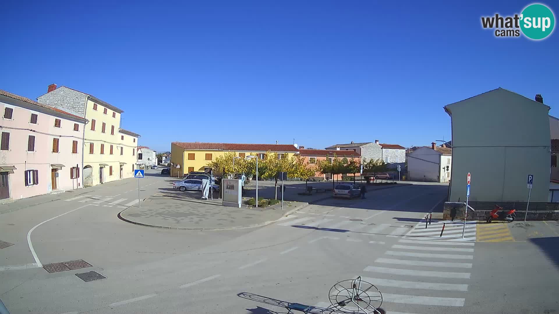 Bale, webcam de la place La Musa – Istrie – Croatie