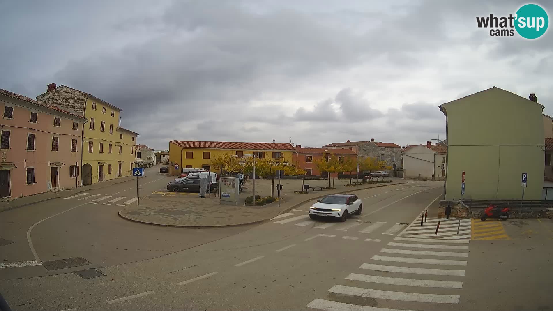 Bale Trg La Musa web kamera – Istra