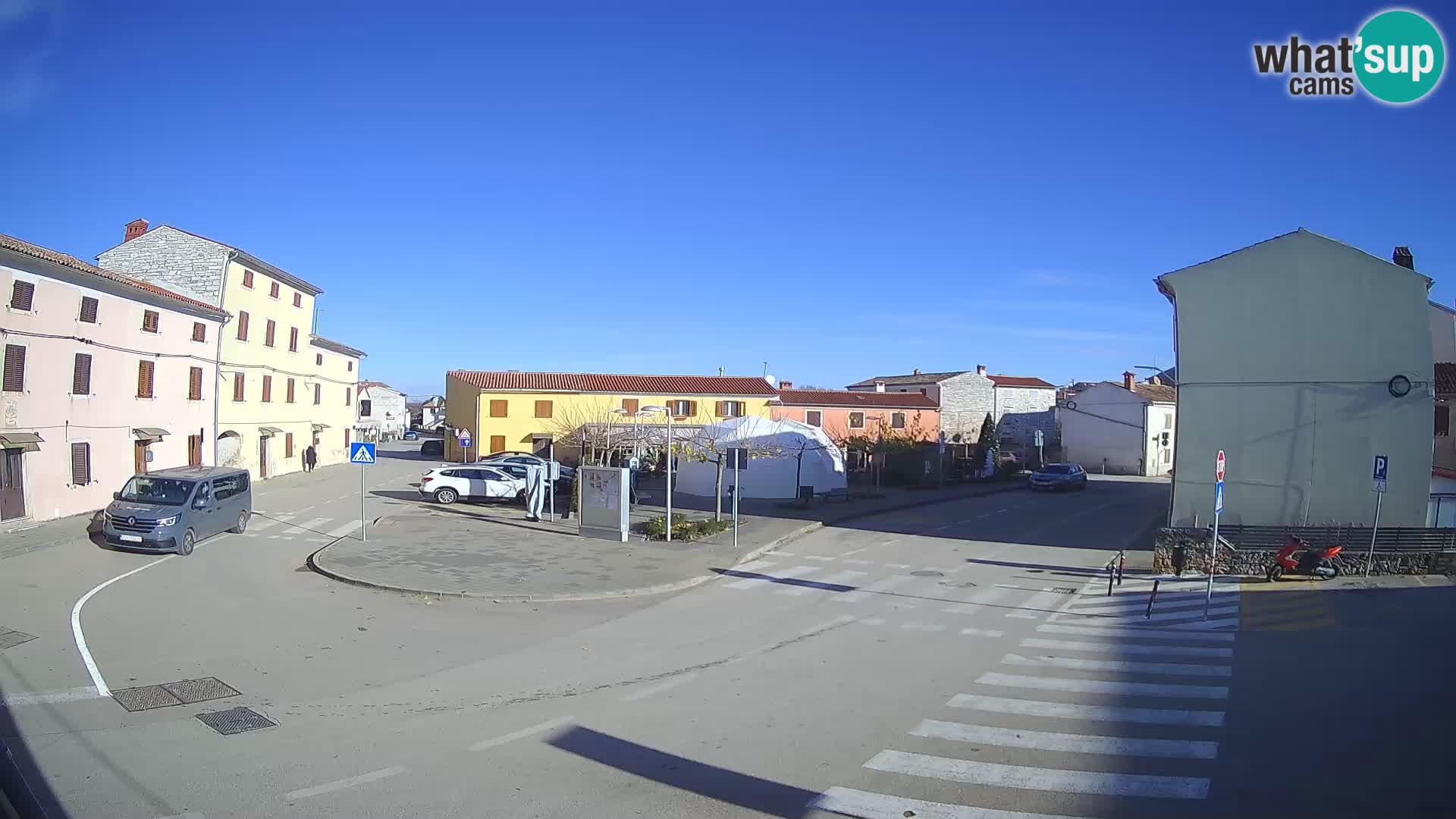 Bale, webcam de la place La Musa – Istrie – Croatie