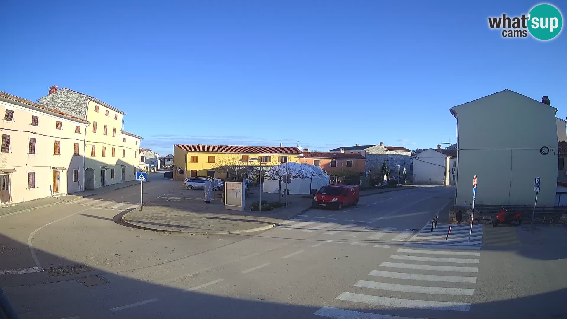 Bale Trg La Musa web kamera – Istra
