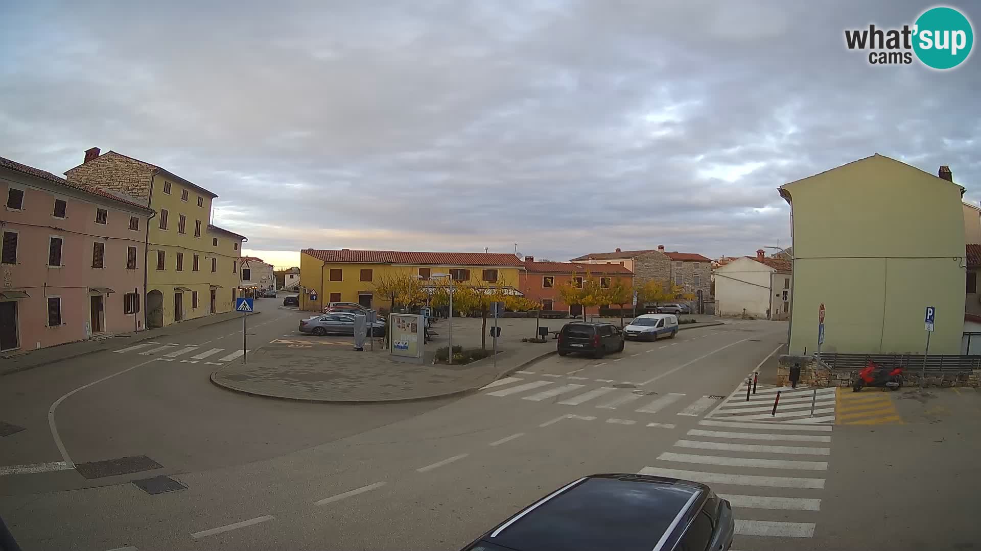 Bale Trg La Musa web kamera – Istra