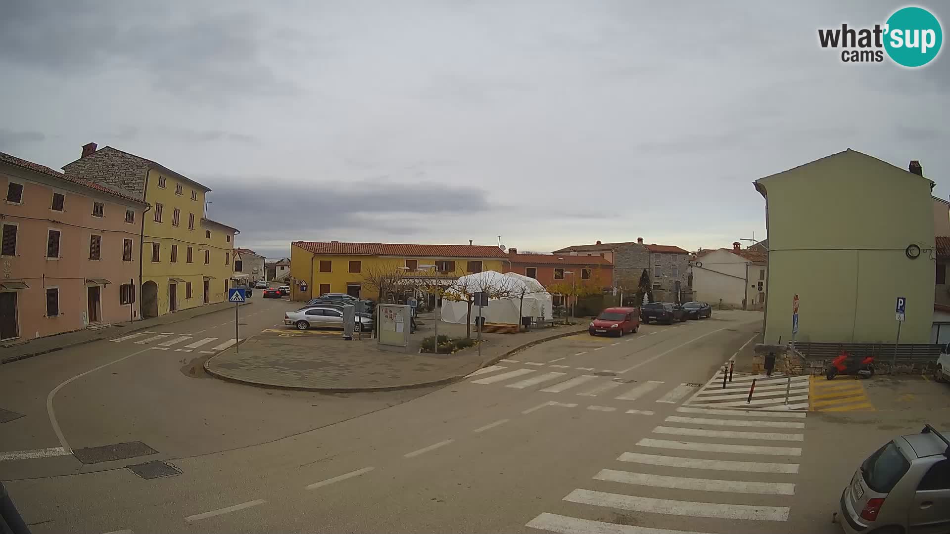 Bale, webcam de la place La Musa – Istrie – Croatie