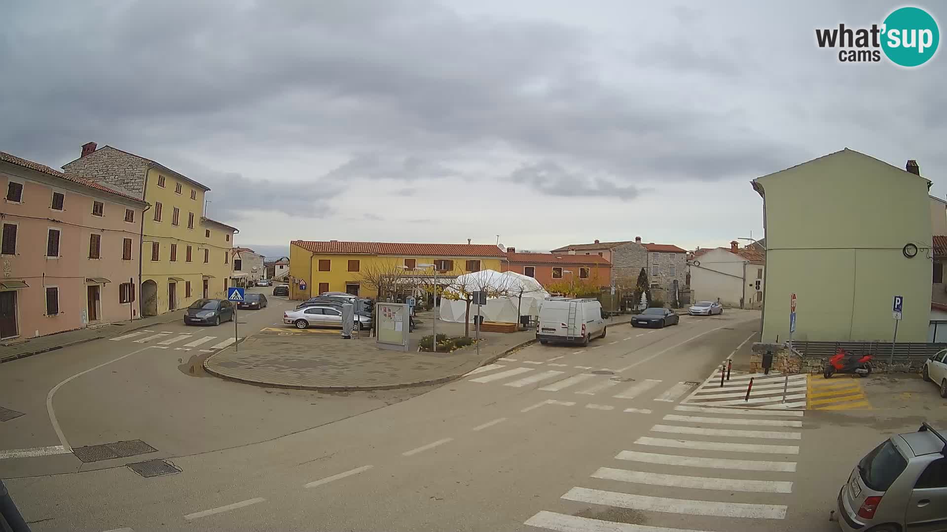 Bale Trg La Musa web kamera – Istra