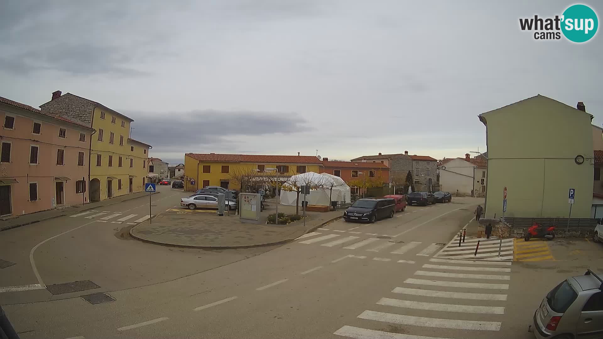 Bale Trg La Musa web kamera – Istra