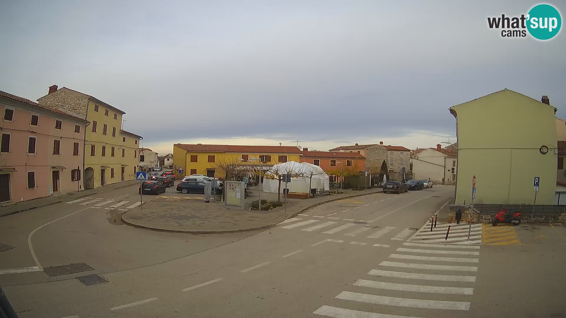 Bale, webcam de la place La Musa – Istrie – Croatie