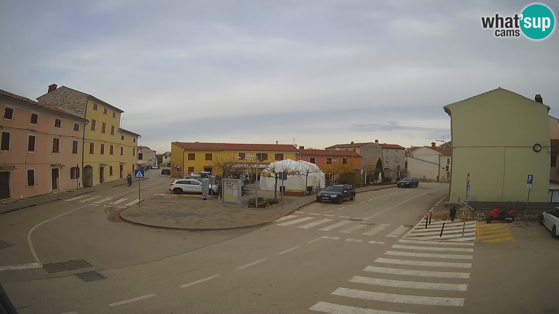 Bale, webcam de la place La Musa – Istrie – Croatie