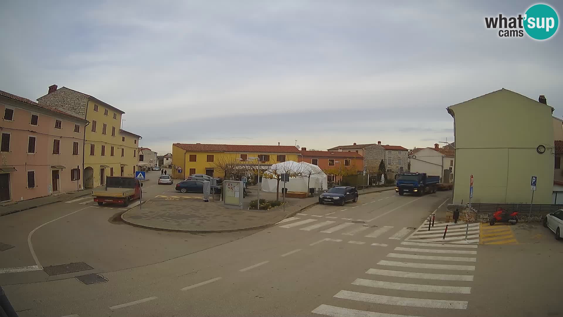 Bale Trg La Musa web kamera – Istra