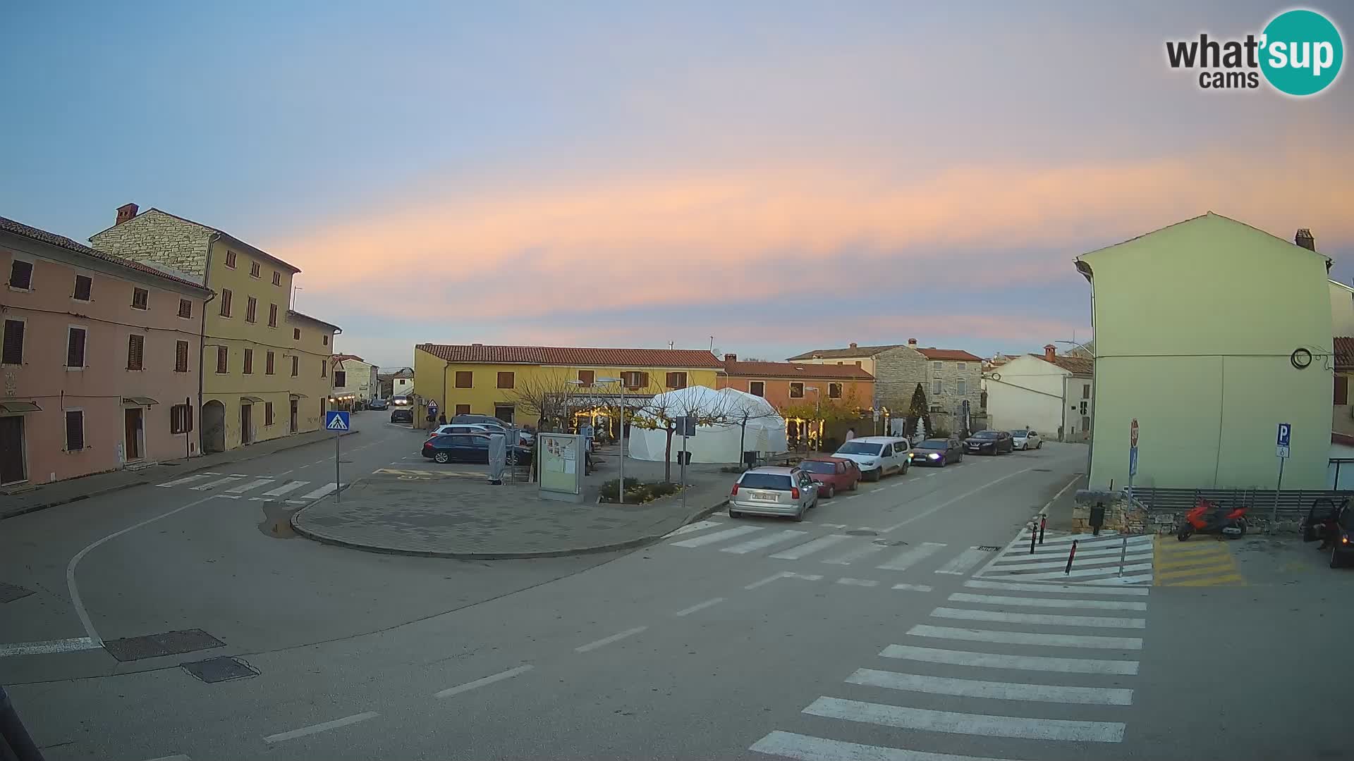 Bale, webcam de la place La Musa – Istrie – Croatie