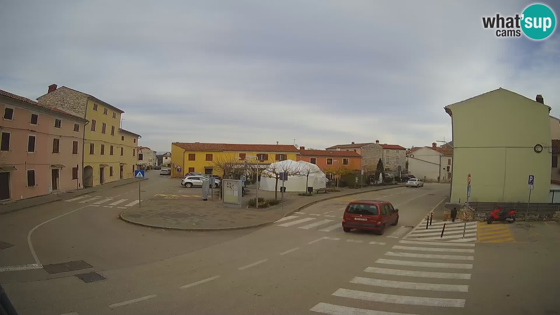 Bale, webcam de la place La Musa – Istrie – Croatie