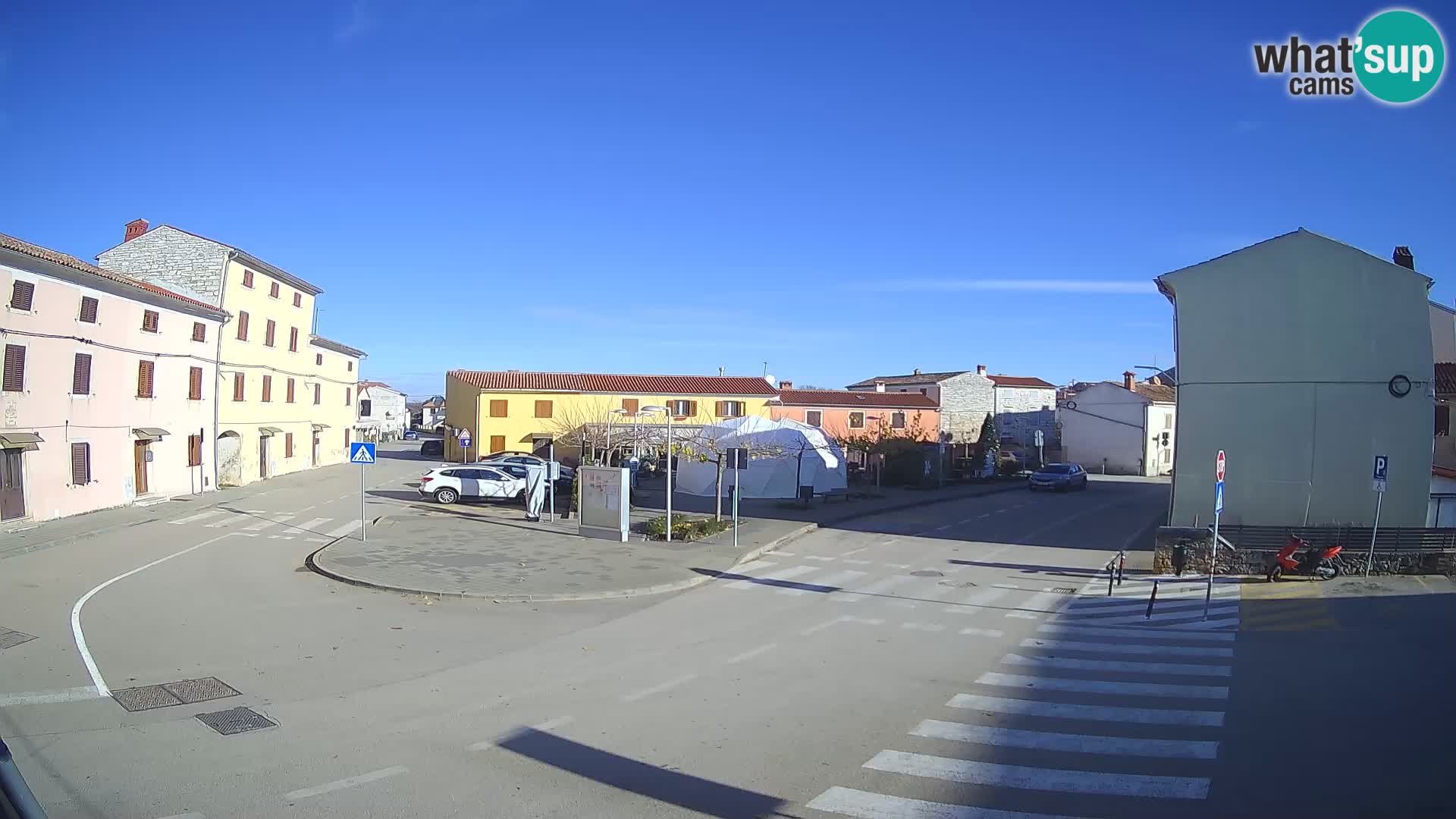 Bale Trg La Musa web kamera – Istra