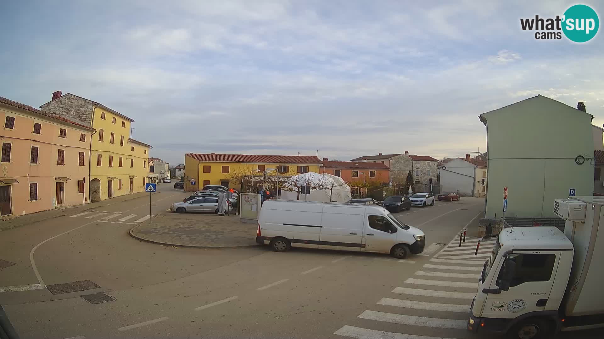 Bale Trg La Musa web kamera – Istra