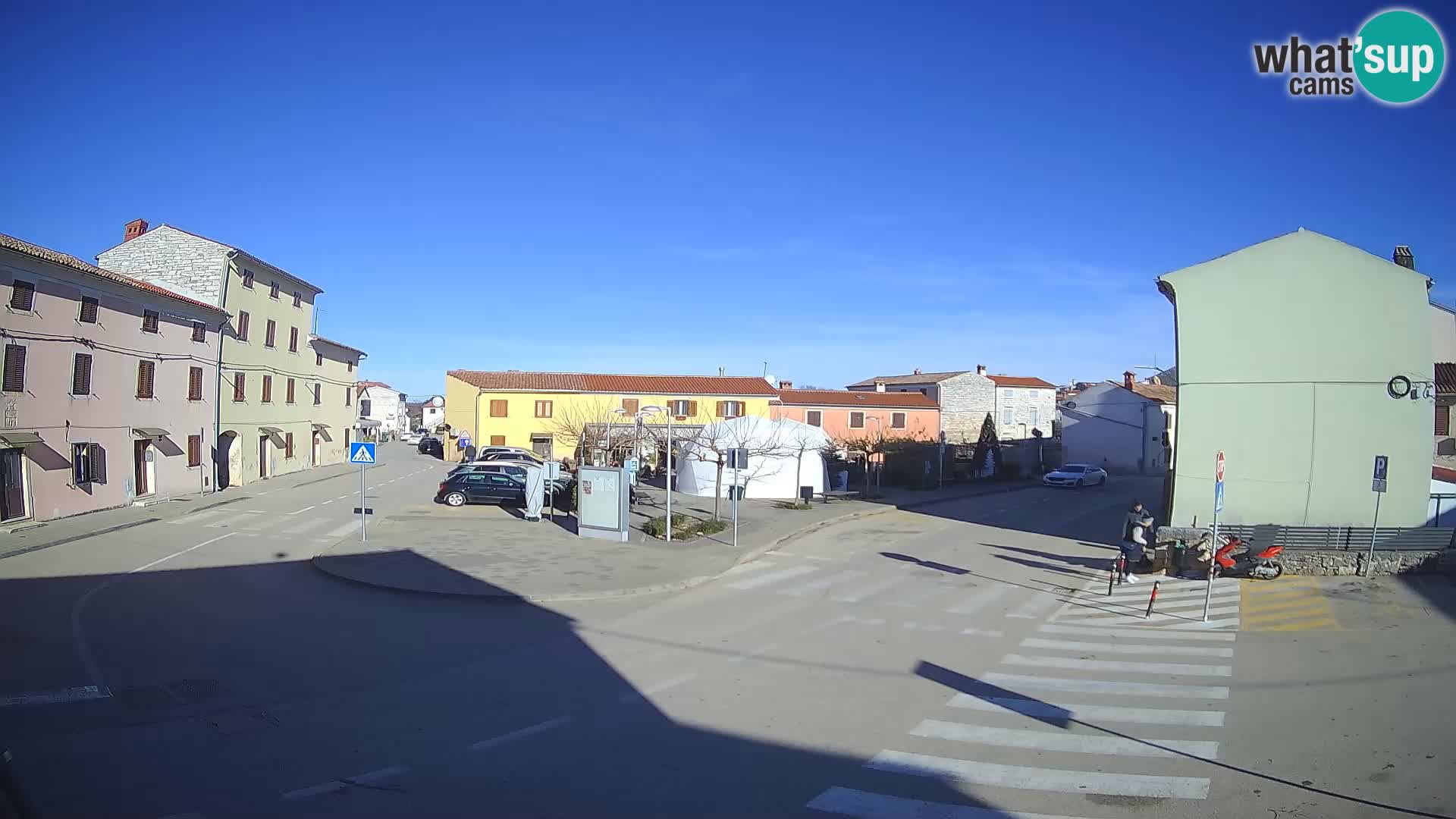 Bale, webcam de la place La Musa – Istrie – Croatie