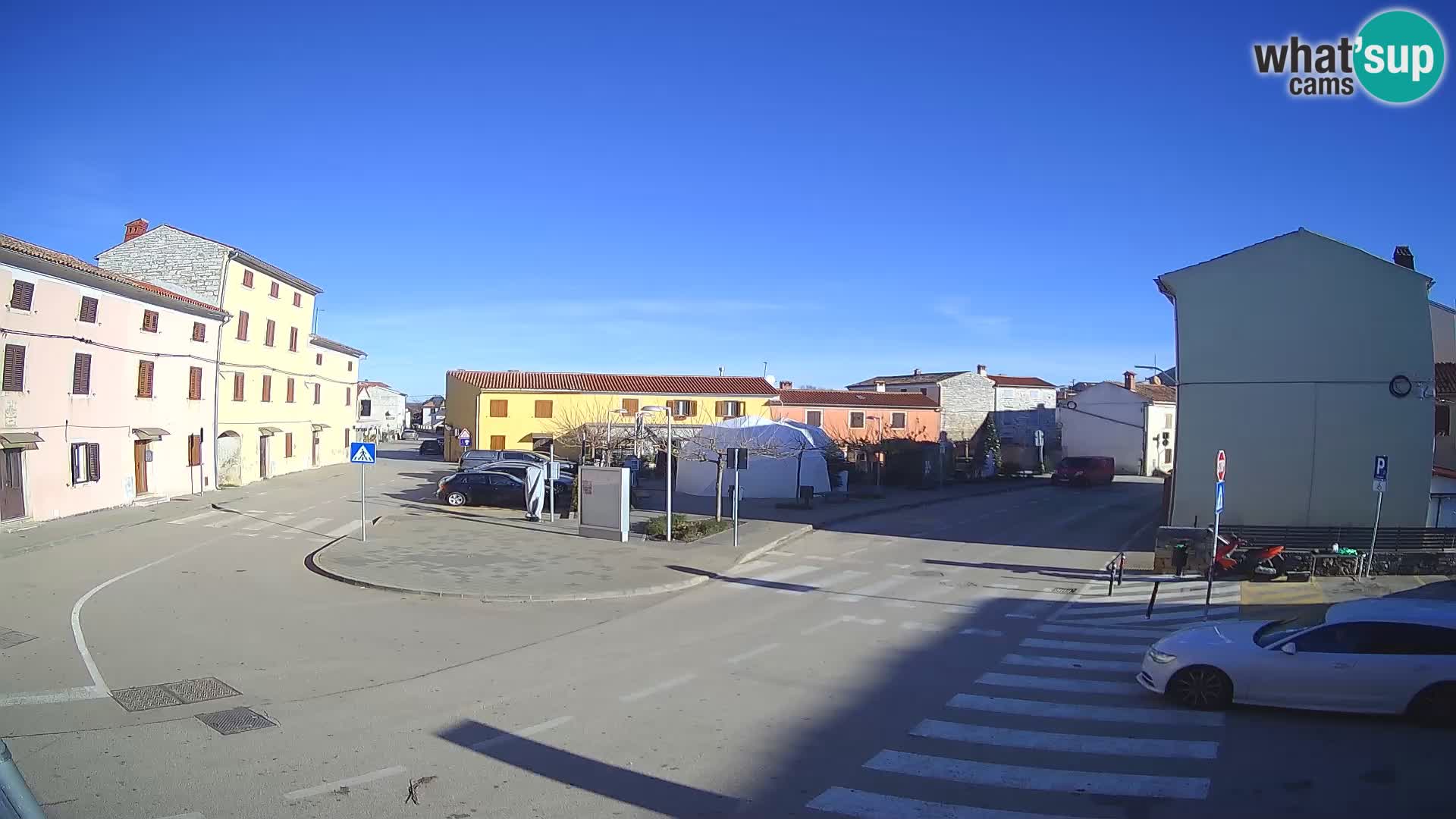 Bale Trg La Musa webcam – Istria – Croatia