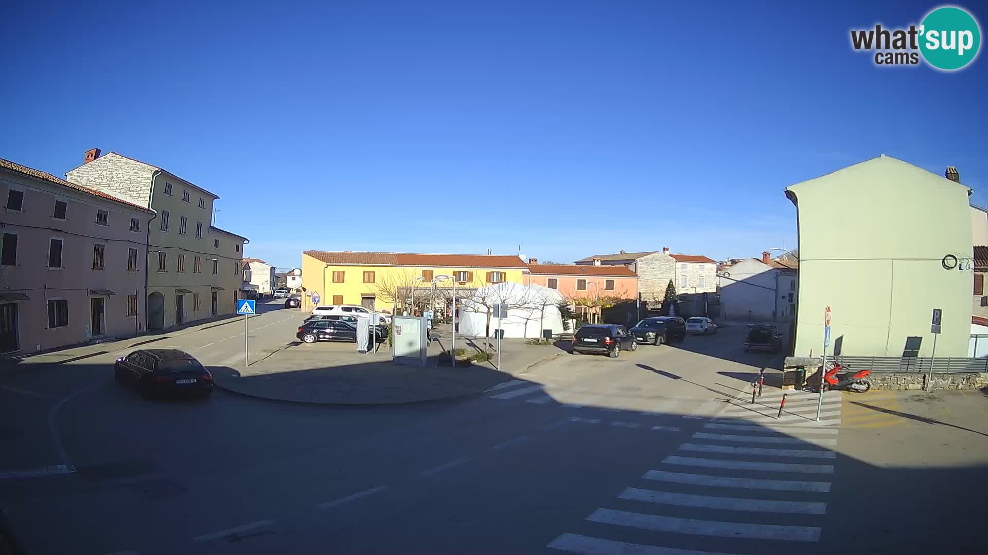 Bale, webcam de la place La Musa – Istrie – Croatie