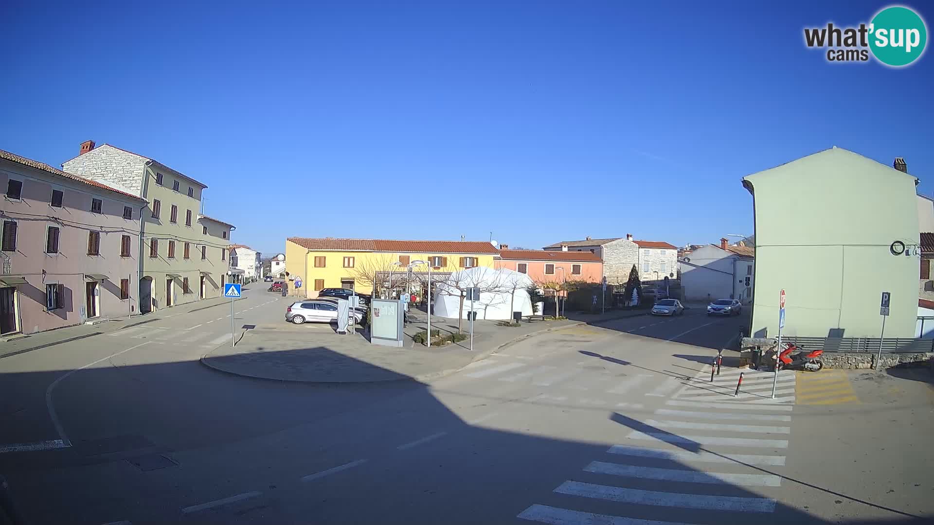 Bale, webcam de la place La Musa – Istrie – Croatie