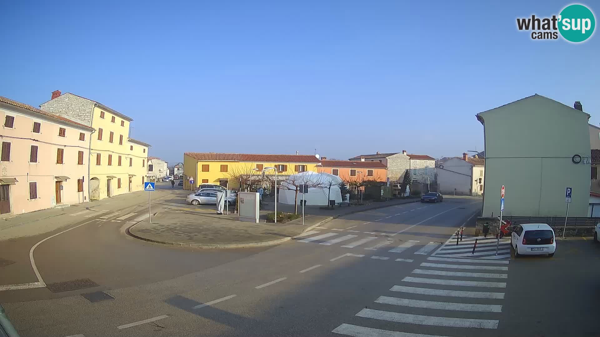 Bale, webcam de la place La Musa – Istrie – Croatie