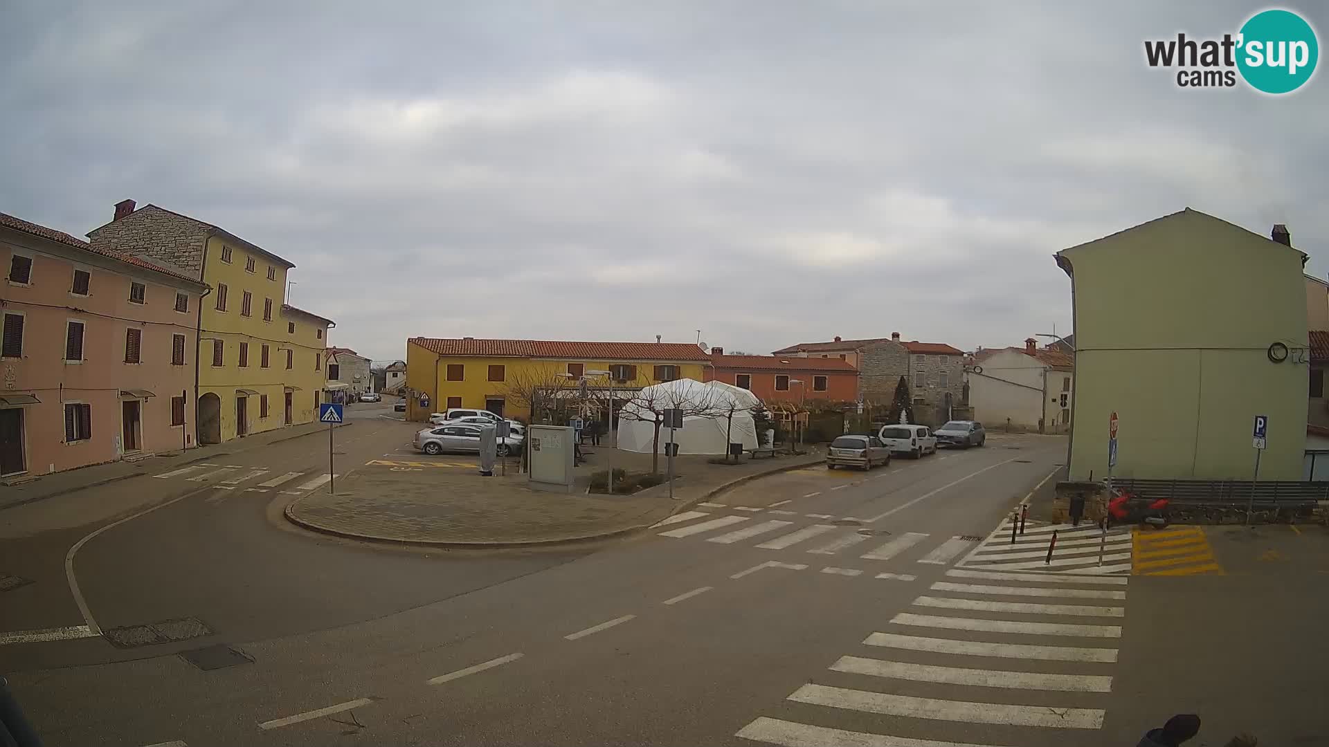 Bale, webcam de la place La Musa – Istrie – Croatie