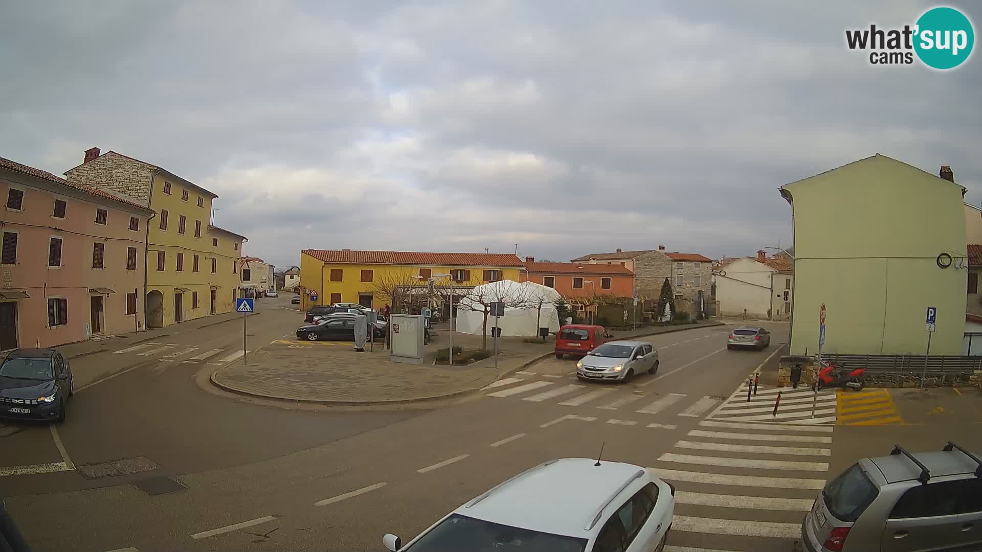 Bale, webcam de la plaza La Musa – Istria – Croacia