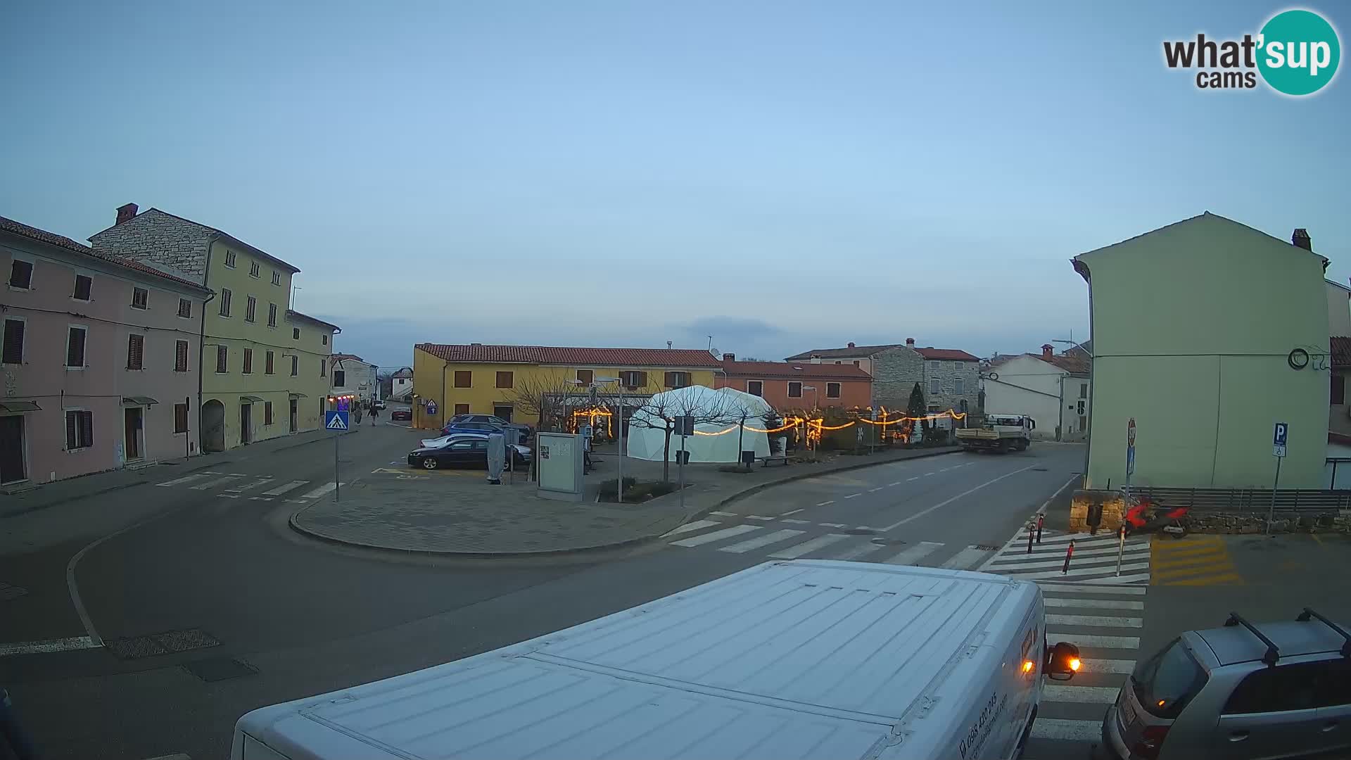 Bale, webcam de la place La Musa – Istrie – Croatie