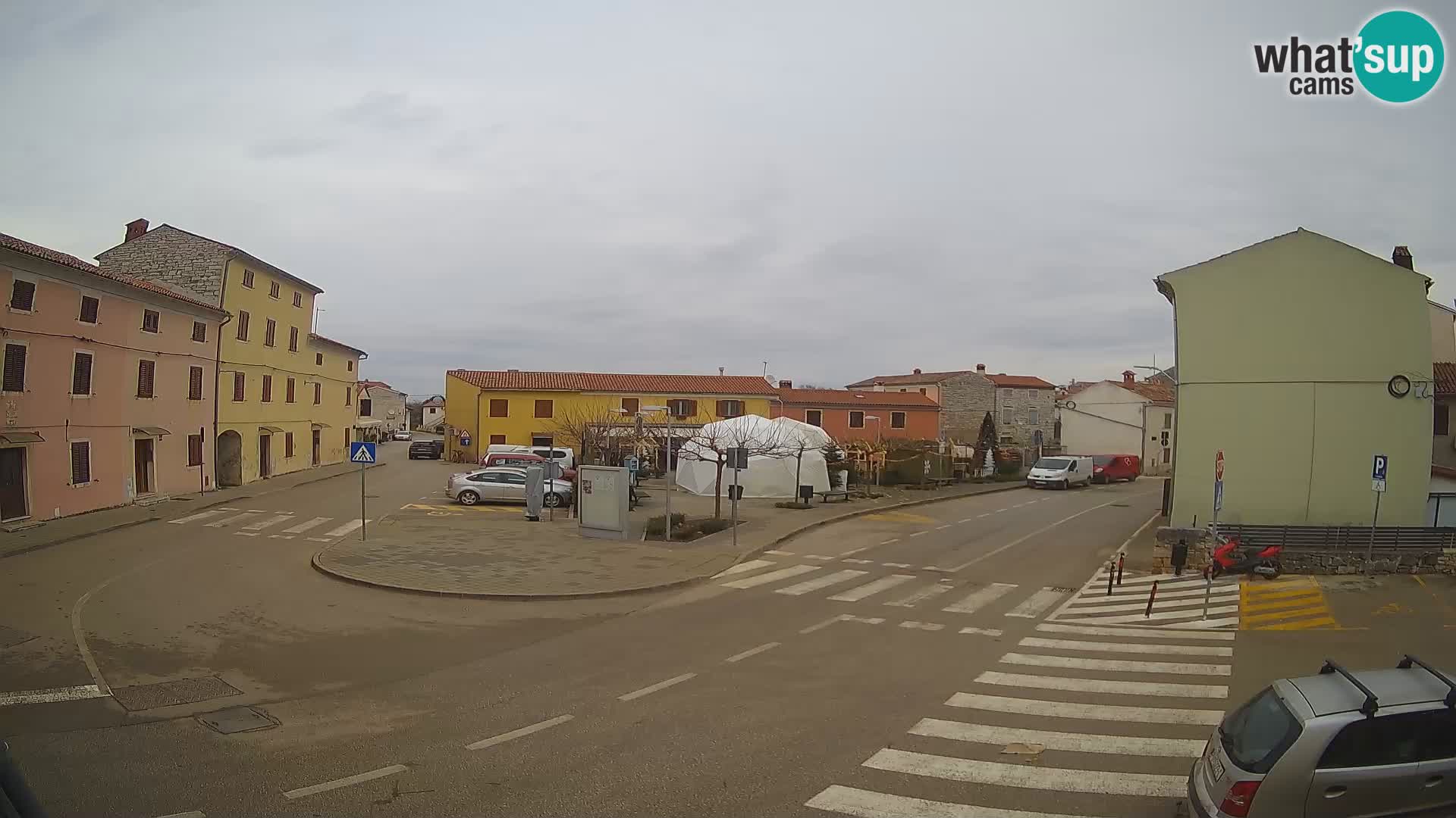 Bale Trg La Musa spletna kamera – Istra – Hrvaška