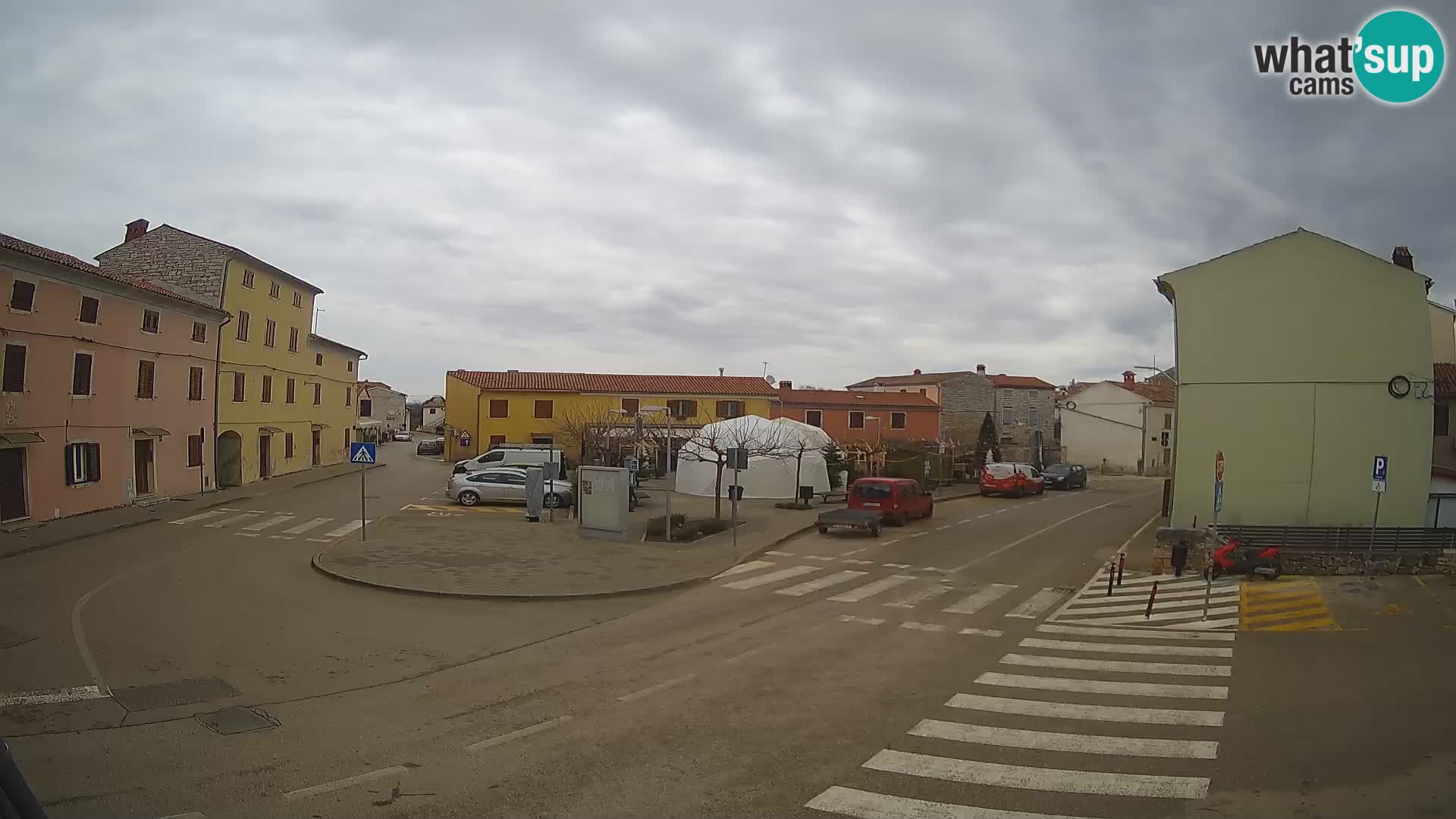 Bale Trg La Musa webcam – Istria – Croatia