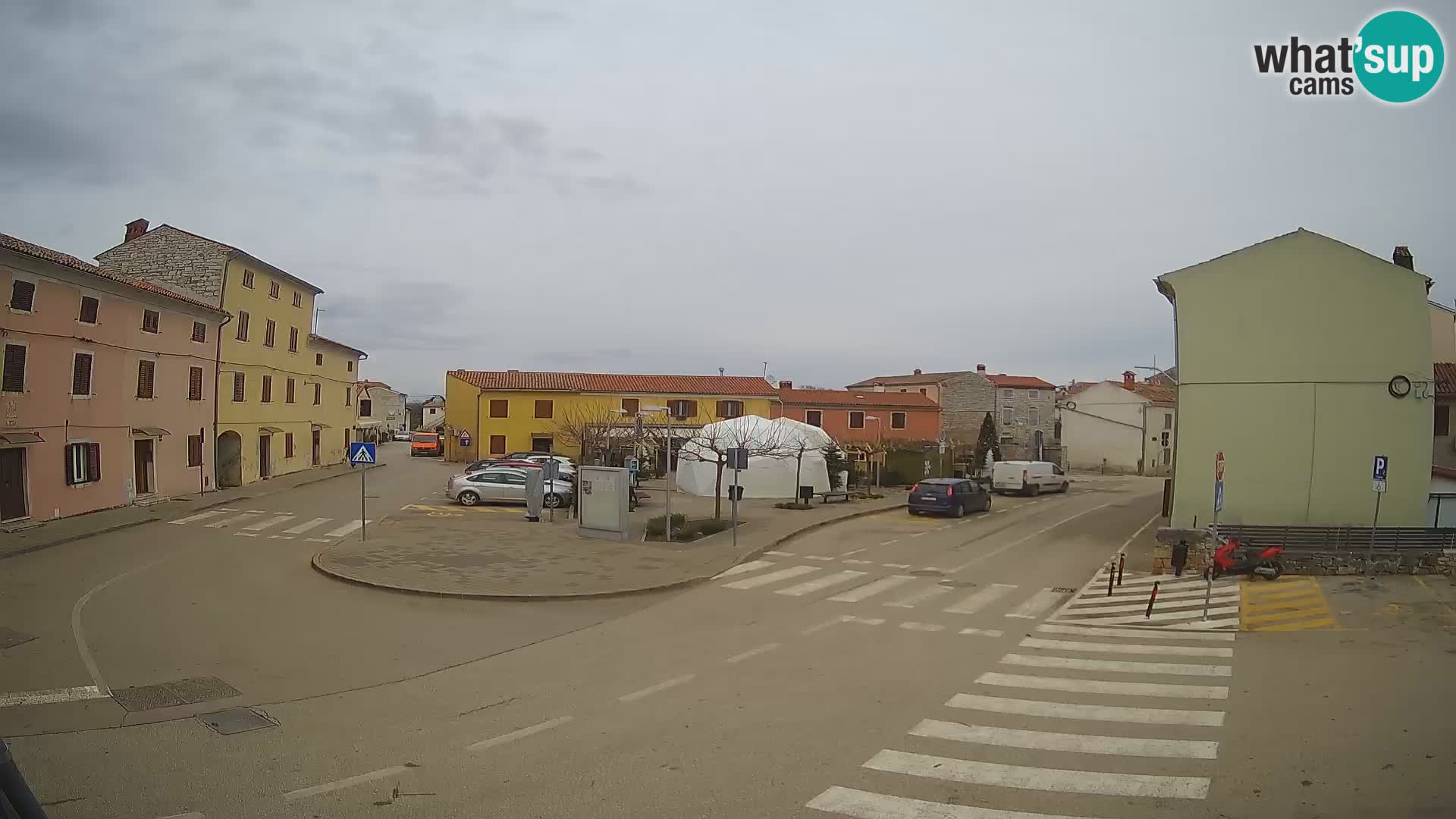 Bale Trg La Musa spletna kamera – Istra – Hrvaška