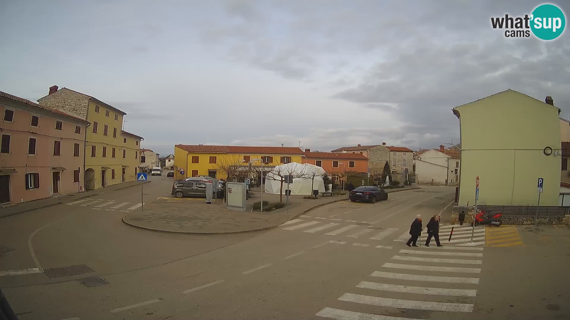 Bale, webcam de la place La Musa – Istrie – Croatie