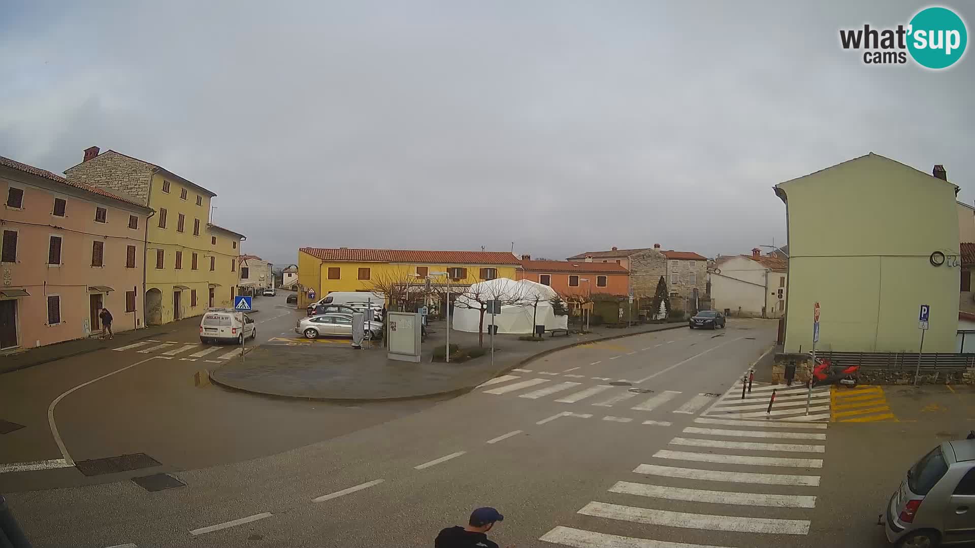 Bale, webcam de la place La Musa – Istrie – Croatie