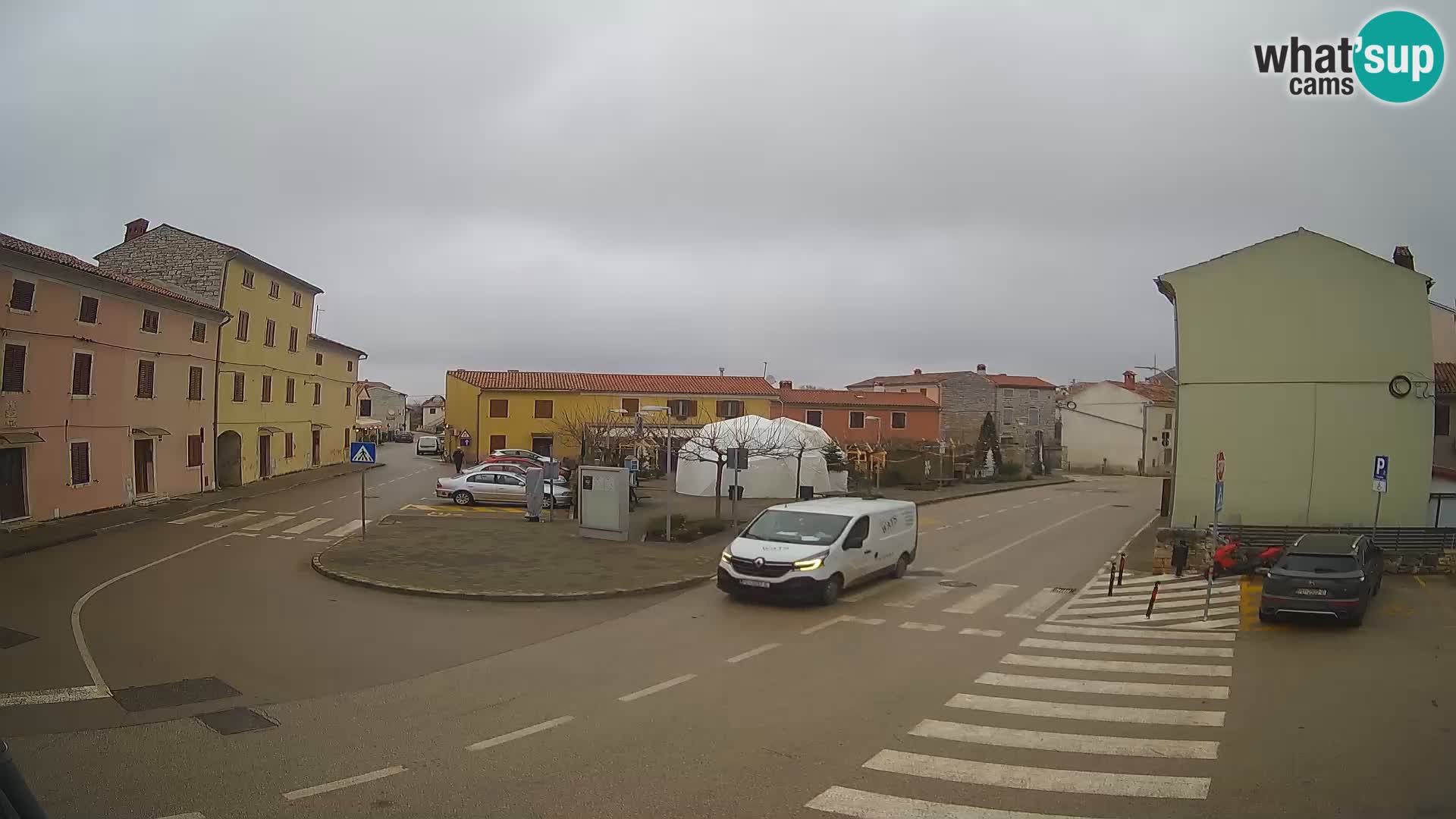 Bale, webcam de la place La Musa – Istrie – Croatie