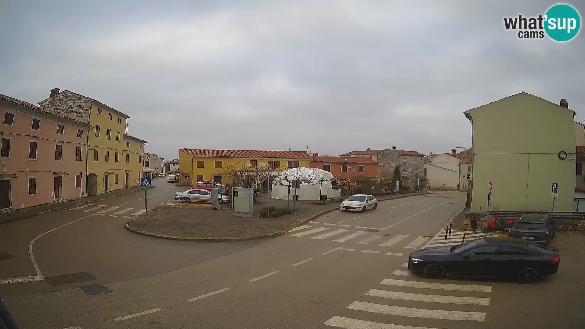 Bale, webcam de la place La Musa – Istrie – Croatie