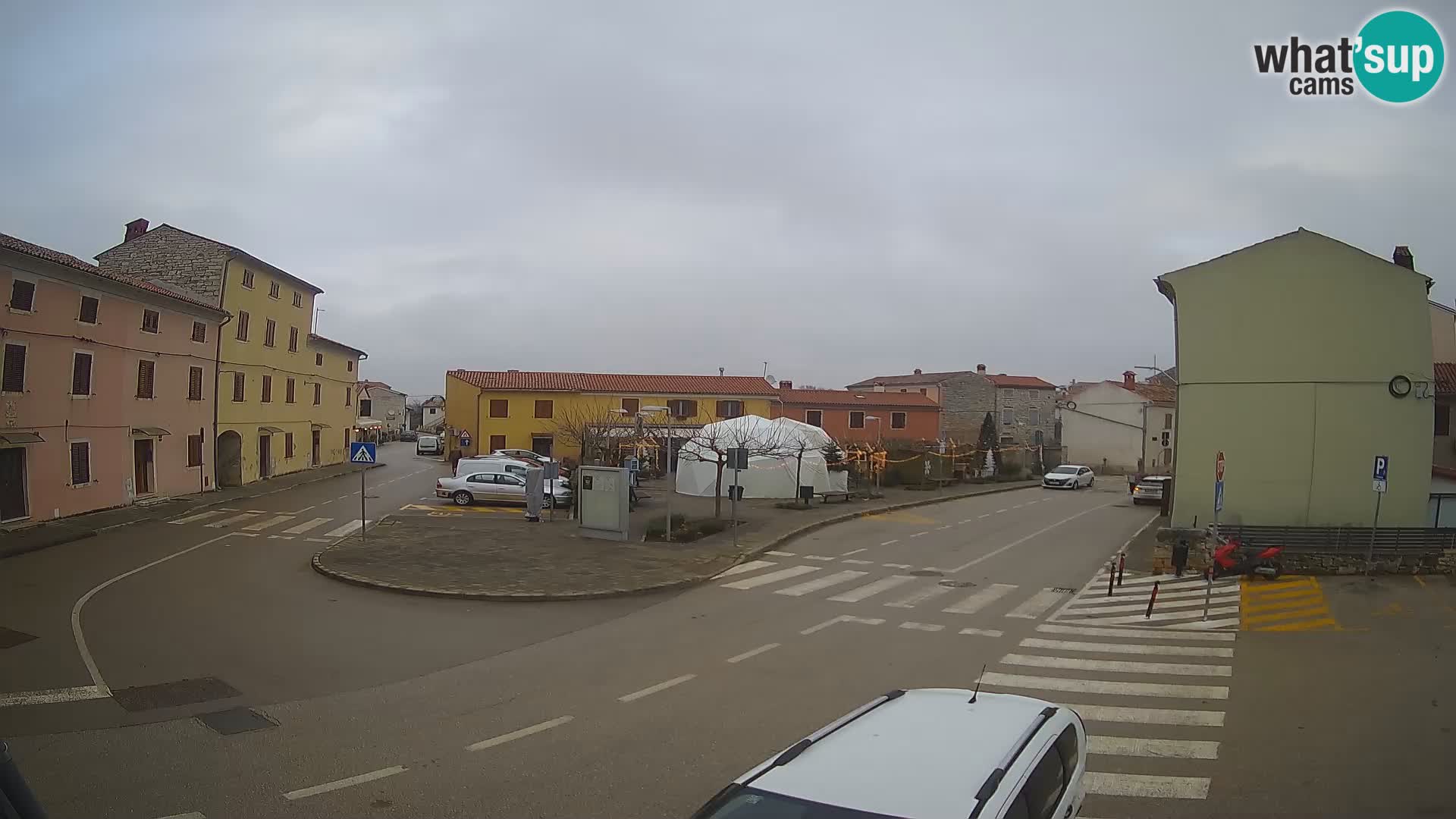 Bale, webcam de la place La Musa – Istrie – Croatie