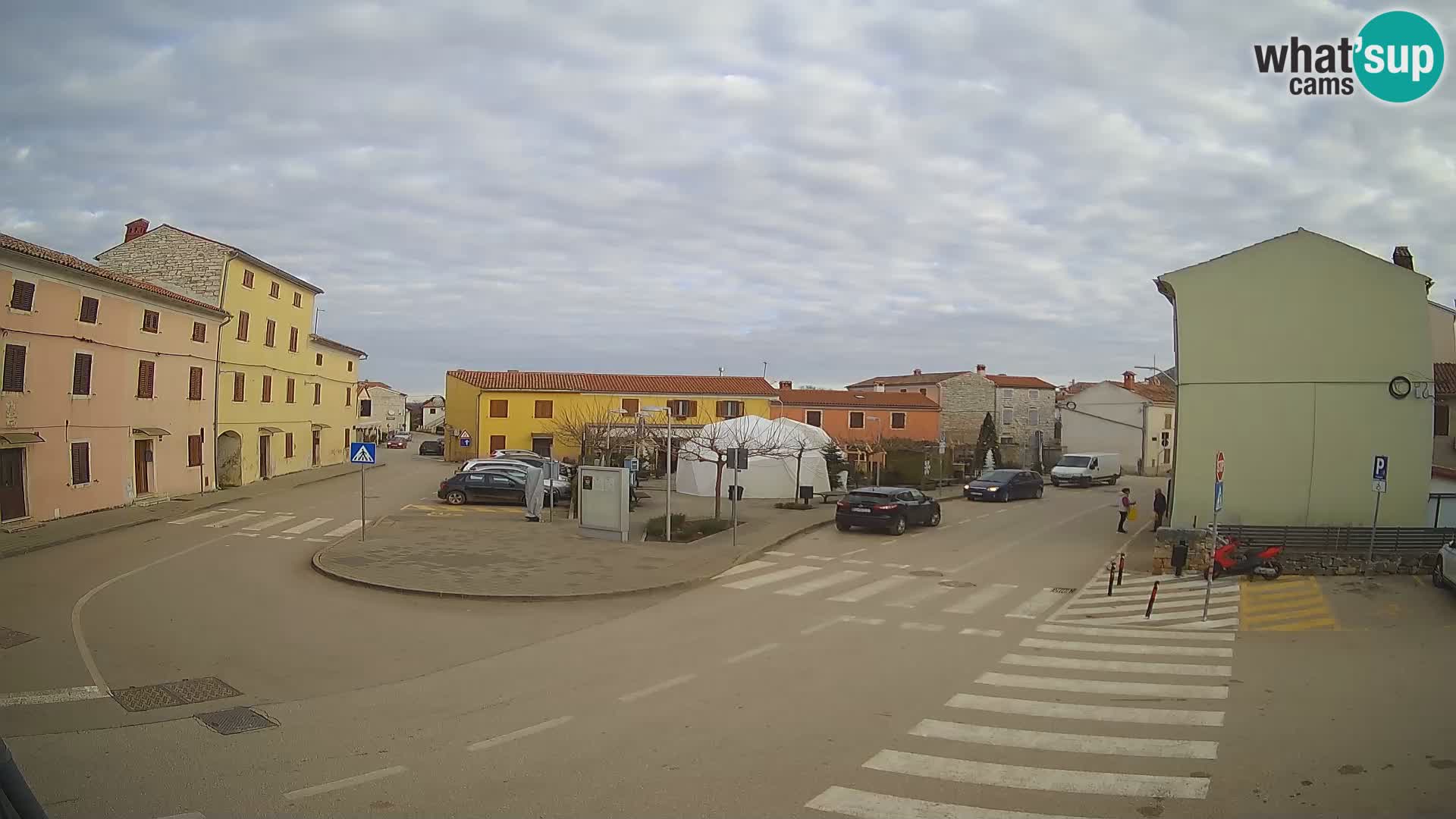 Bale Trg La Musa webcam – Istria – Croatia