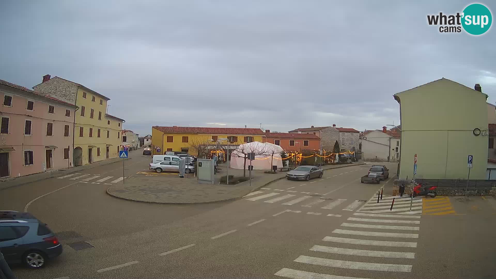 Bale Trg La Musa web kamera – Istra