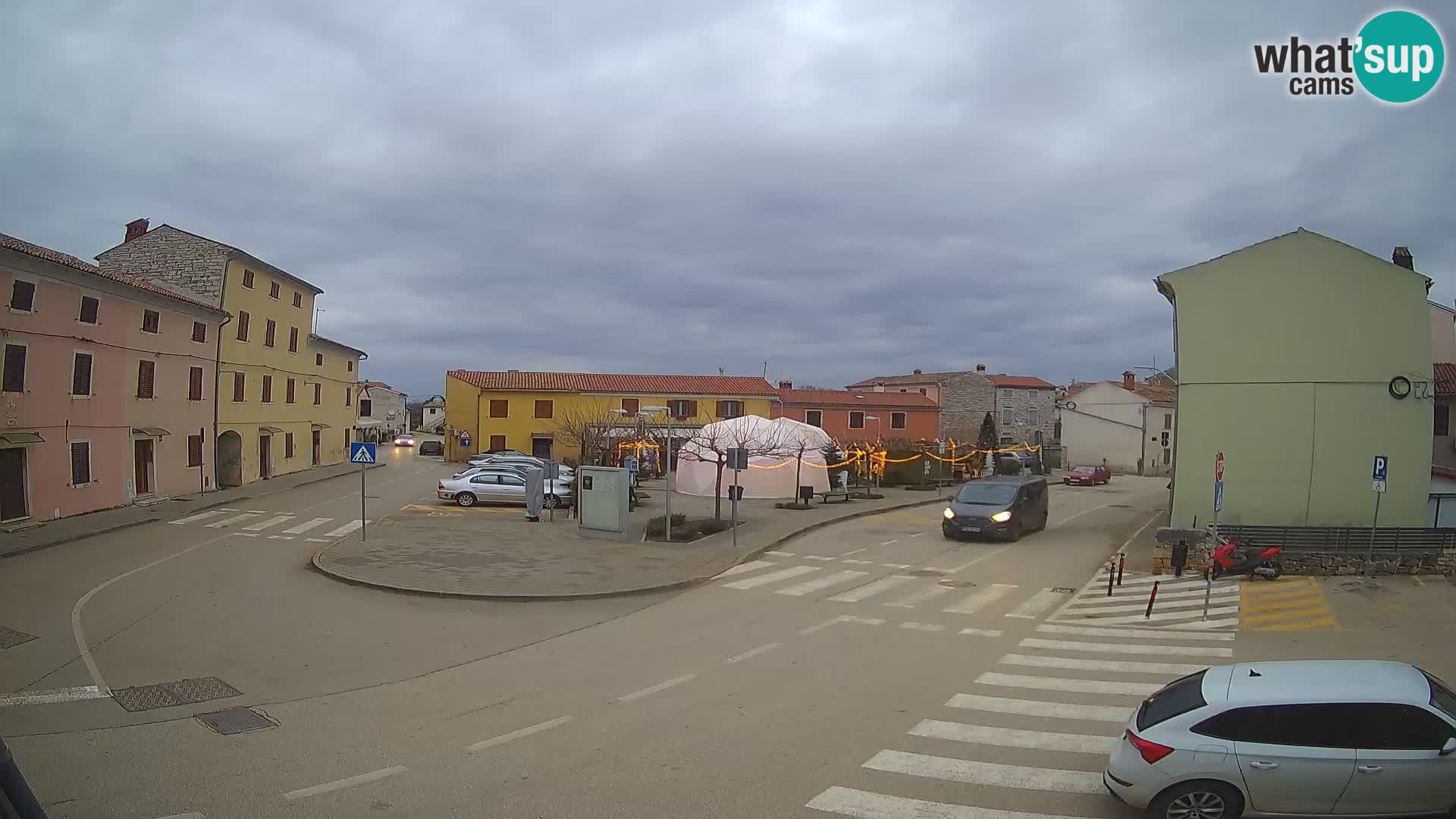 Bale, webcam de la place La Musa – Istrie – Croatie