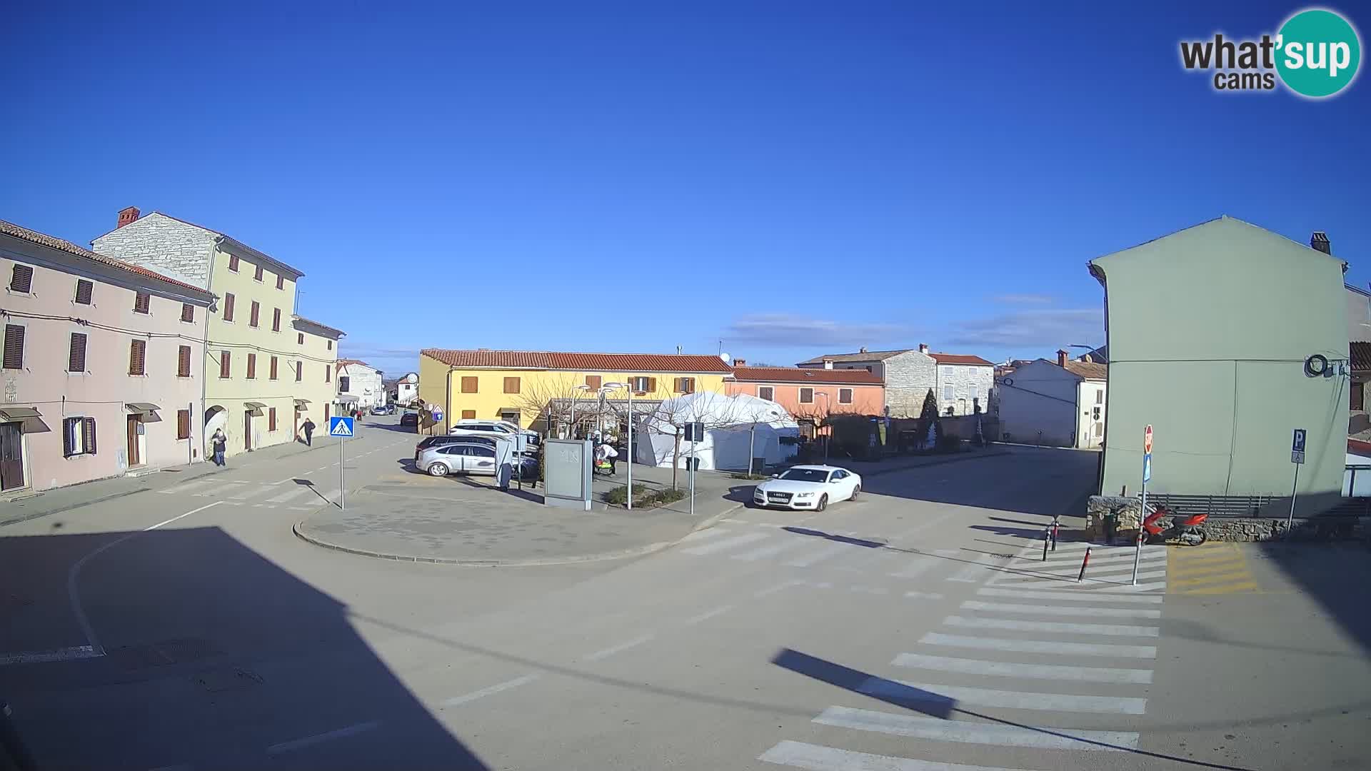 Bale, webcam de la place La Musa – Istrie – Croatie