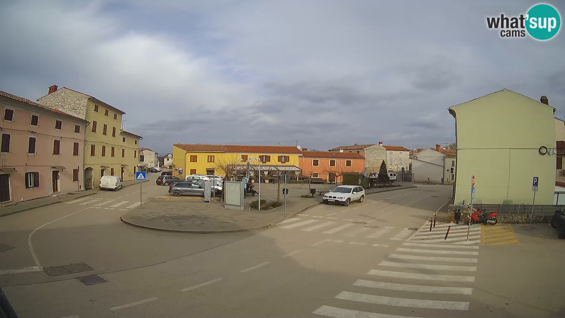 Bale Trg La Musa webcam – Istria – Croatia